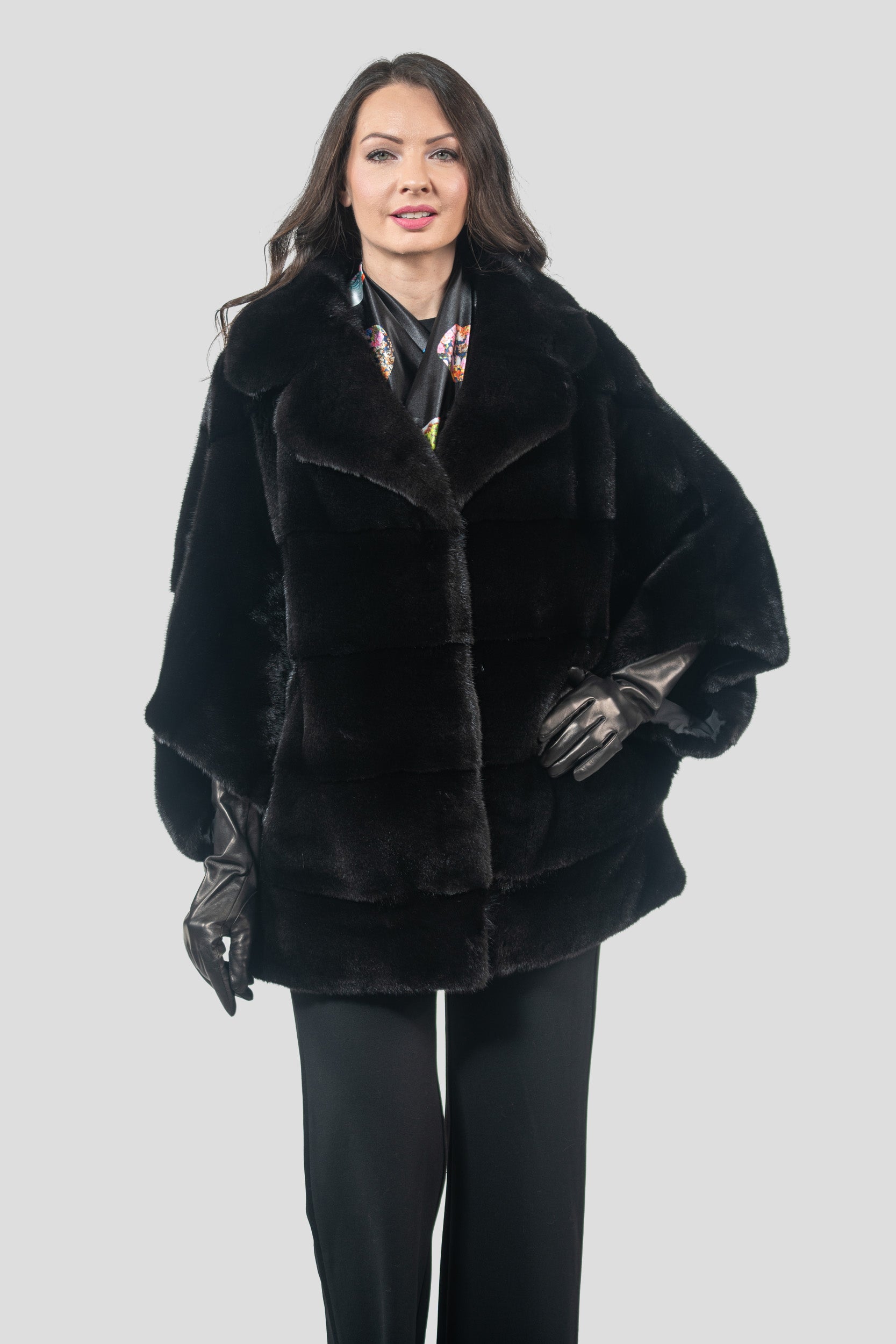 Blackglama Mink Cape with Notch Collar P/K13C929