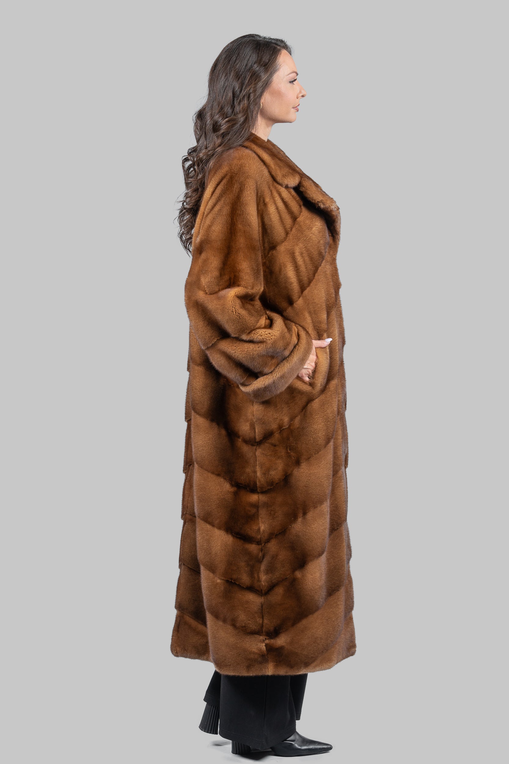 Gold Mink Coat with Notch Collar A/K13C848GS20