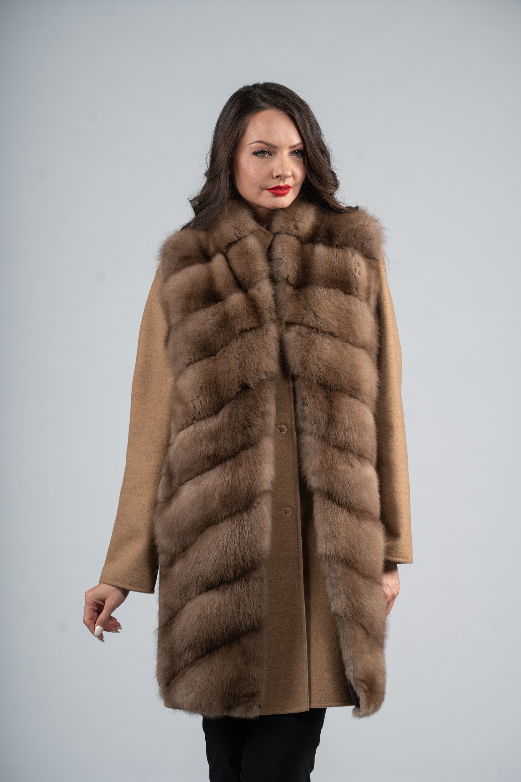 Beige Cashmere Half Coat & Vest with Baumarten Trim 17C8003