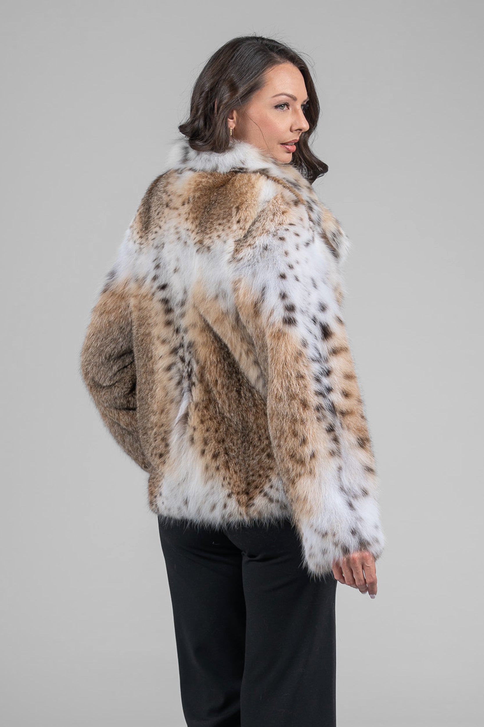 Bobcat Fur Jacket with Notch Collar in Natural Spotted Pattern 13C528S20