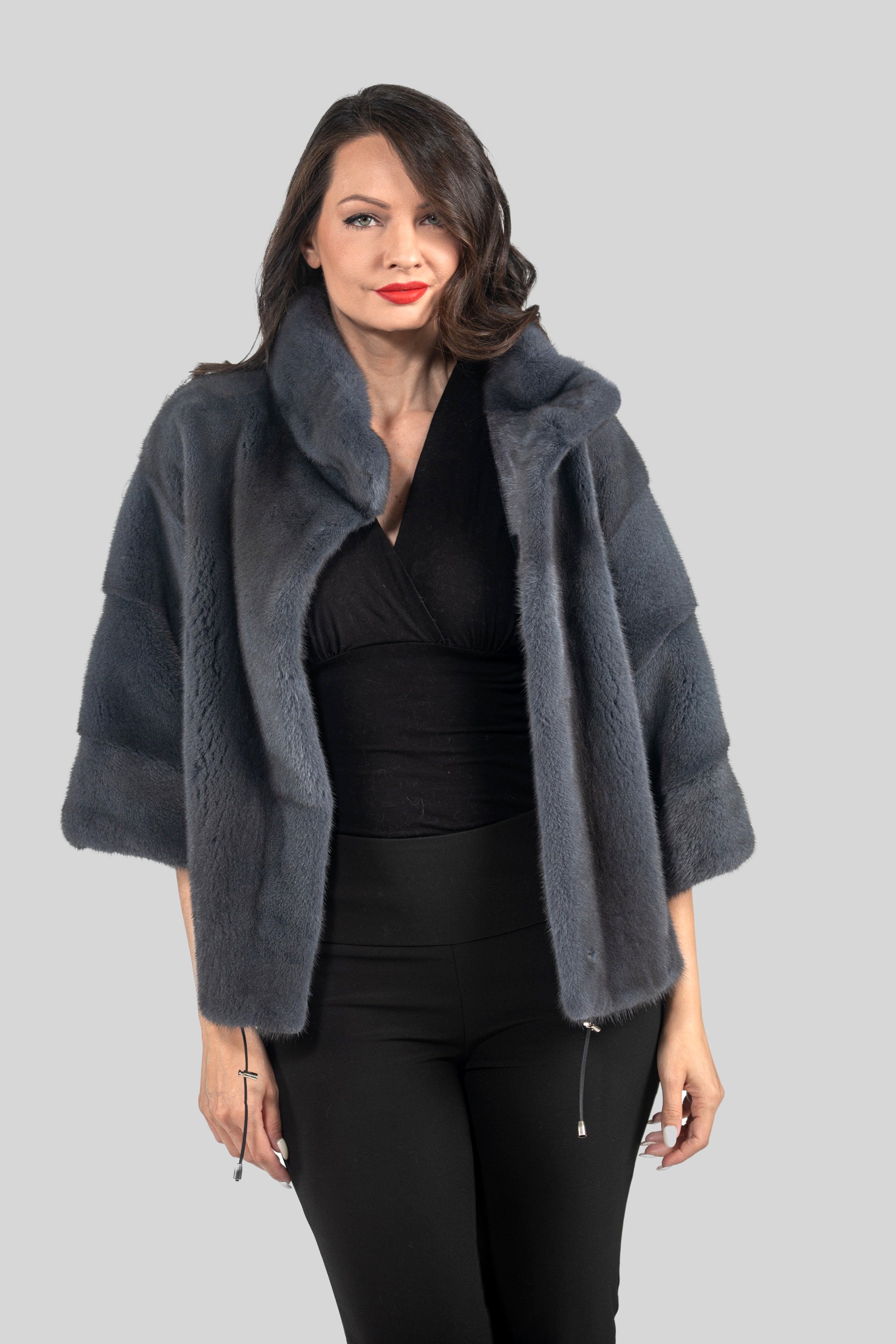 Asphalto Mink Jacket with Stand Collar and Short Sleeves L/O13C138