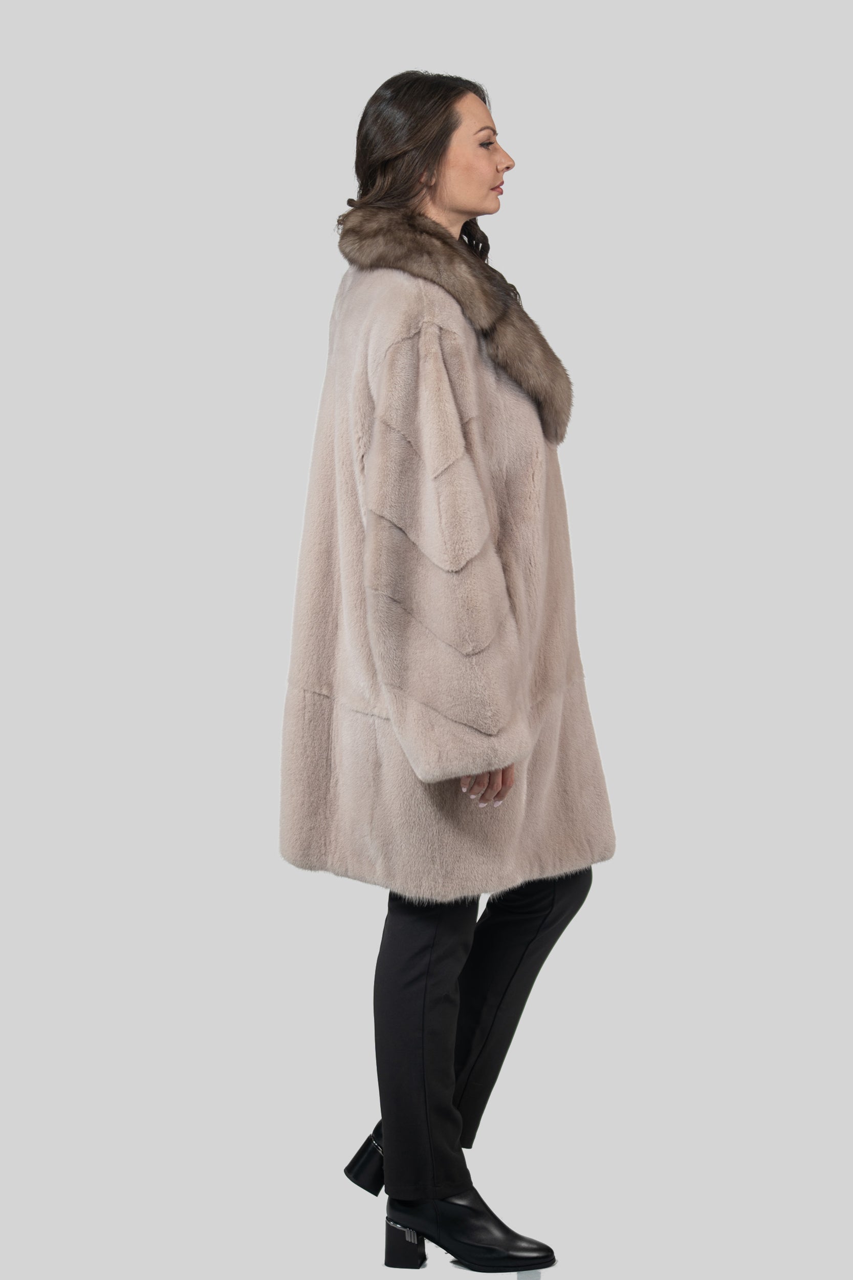 Tiramisu Mink Half Coat with Russian Sable-Trimmed Notch Collar S/S19C439