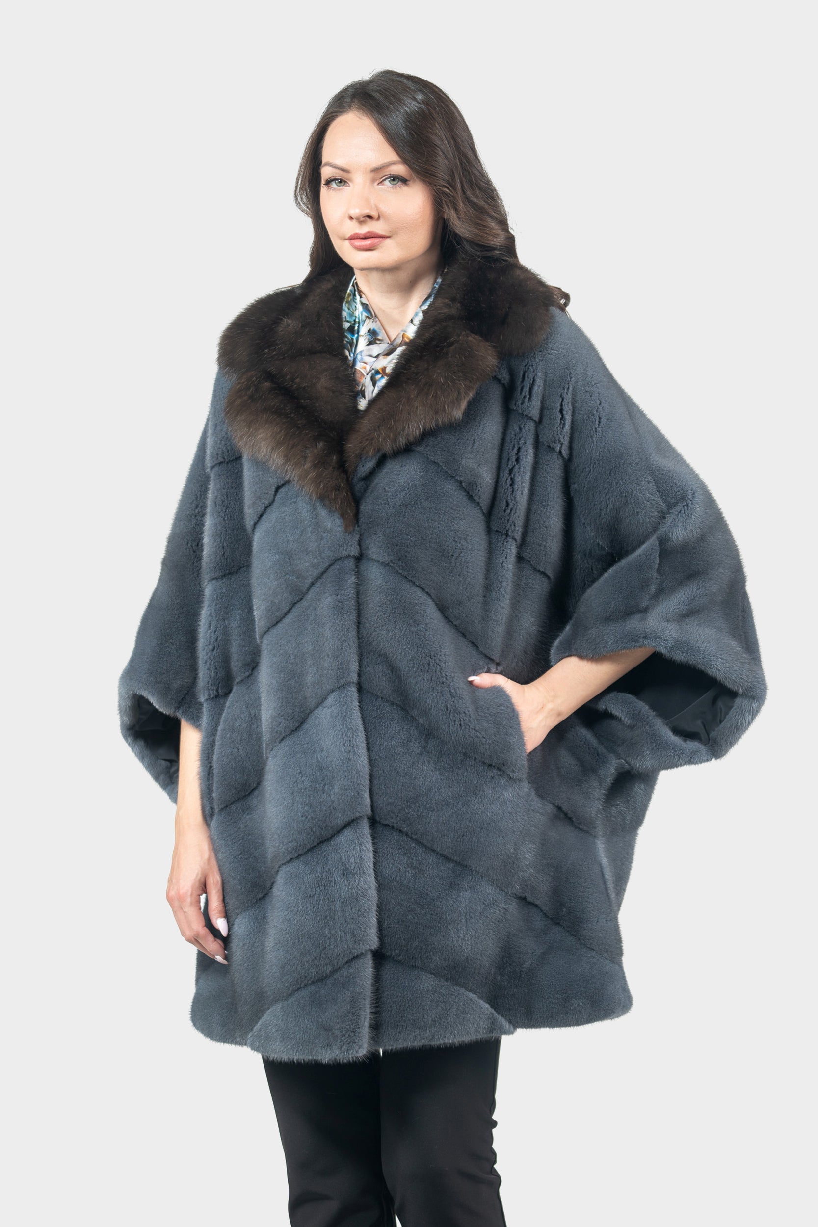 Asphalto Mink Cape with Russian Sable-Trimmed Notch Collar P/K13C949