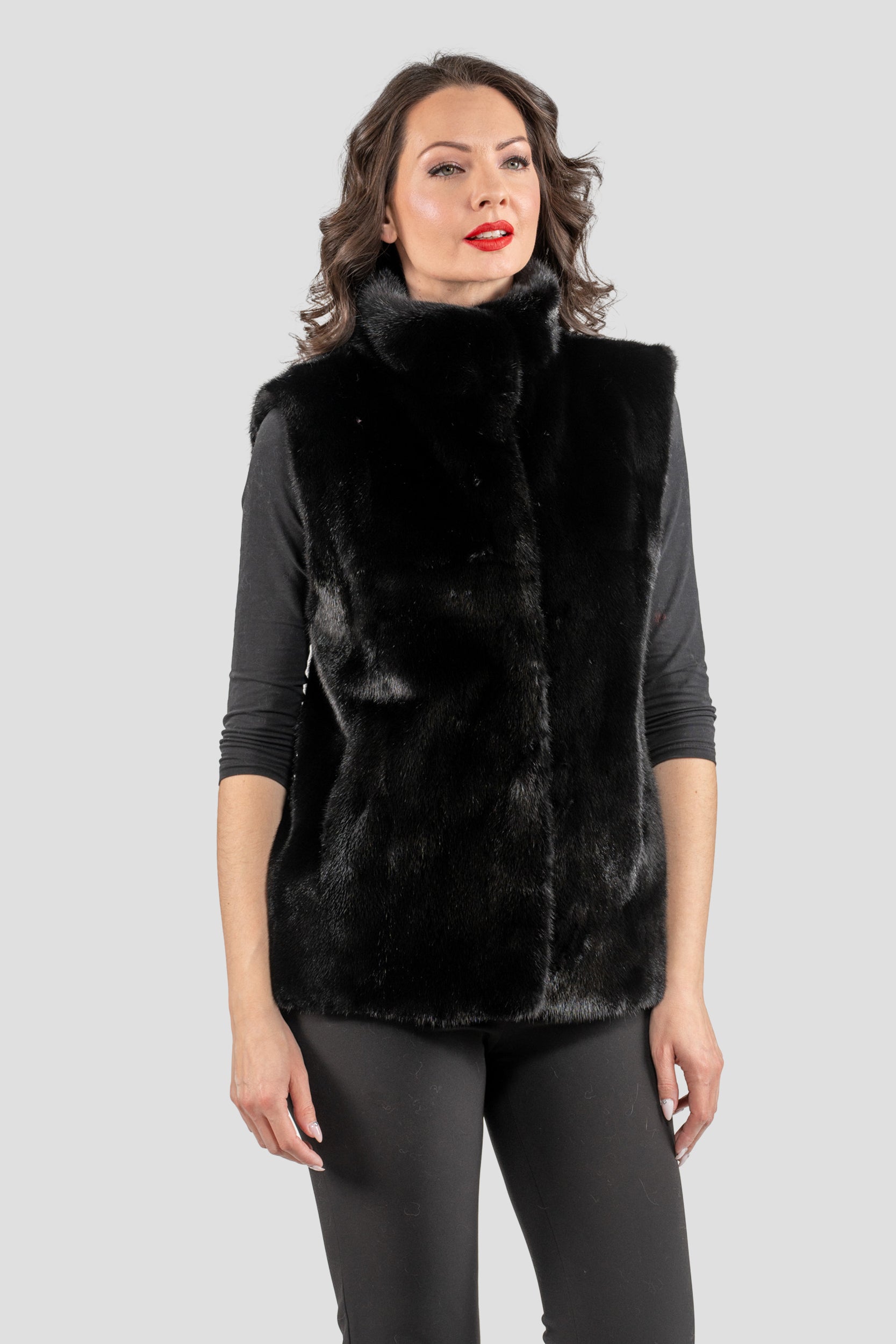 Female Blackglama Mink Short Vest With Stand Collar L/O13c519g530