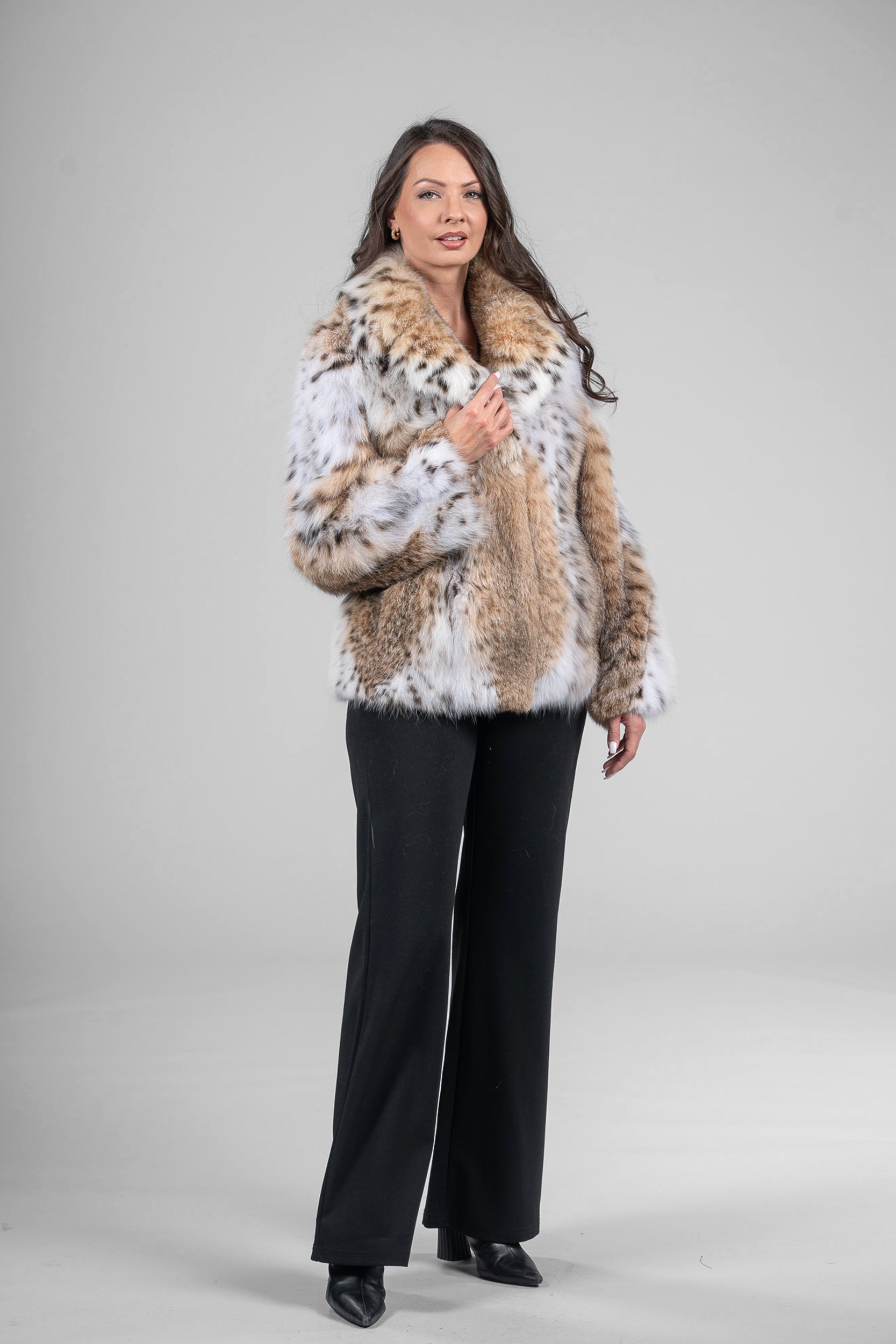 Bobcat Fur Jacket with Notch Collar in Natural Spotted Pattern 13C528S20