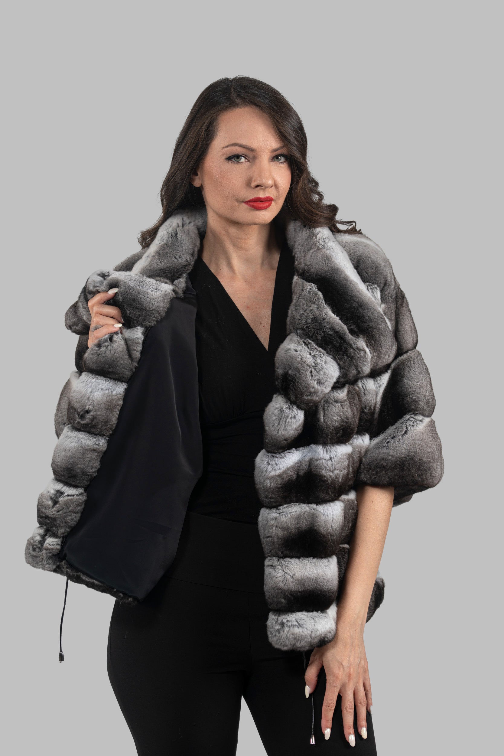 Chinchilla Jacket with Stand Collar and Short Sleeves P/K13C139