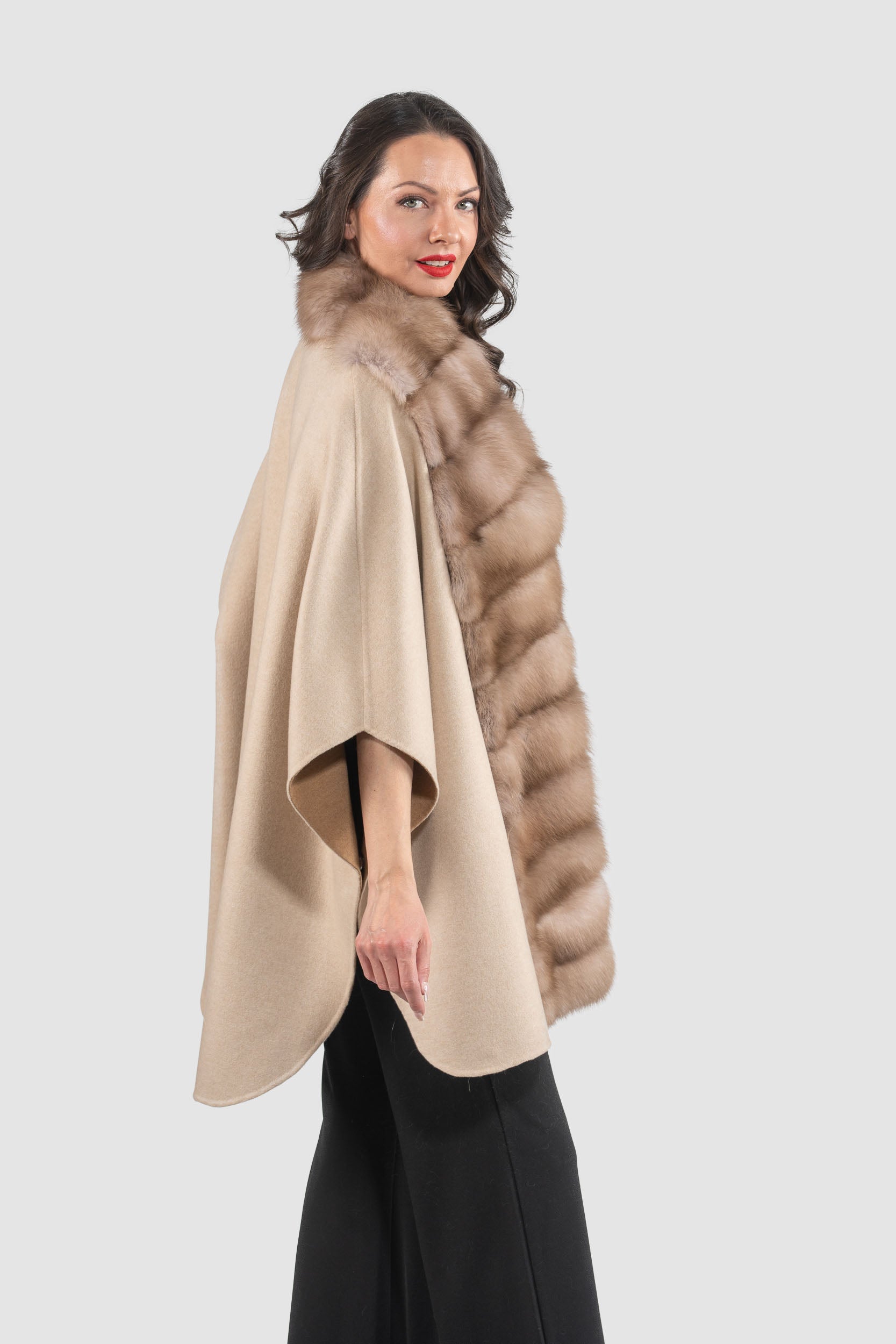 Ecru Beige Cashmere Cape with Baumarten Trim 18M950