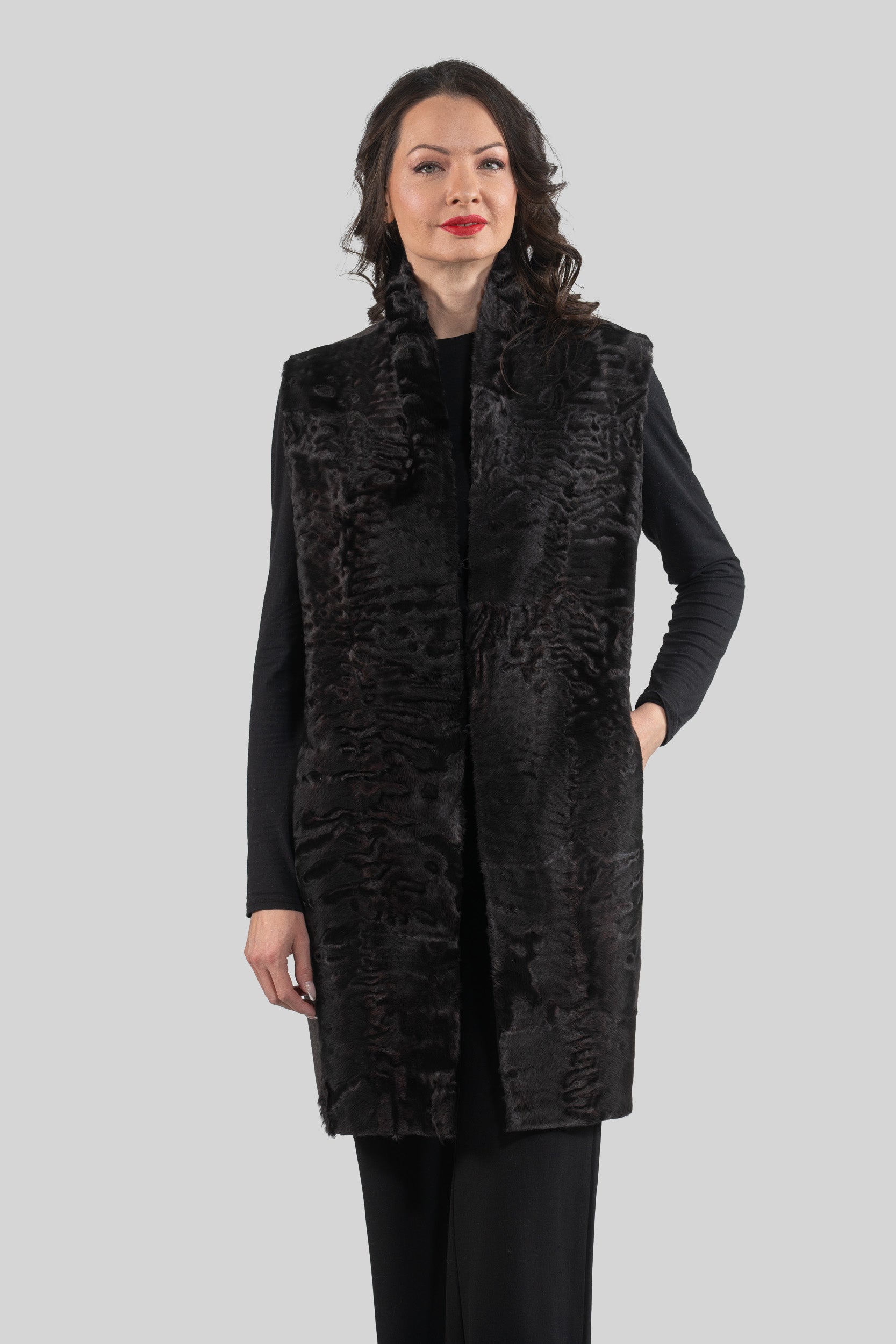 Grey Cashmere Vest with Swakara Fur Trim 17C8003
