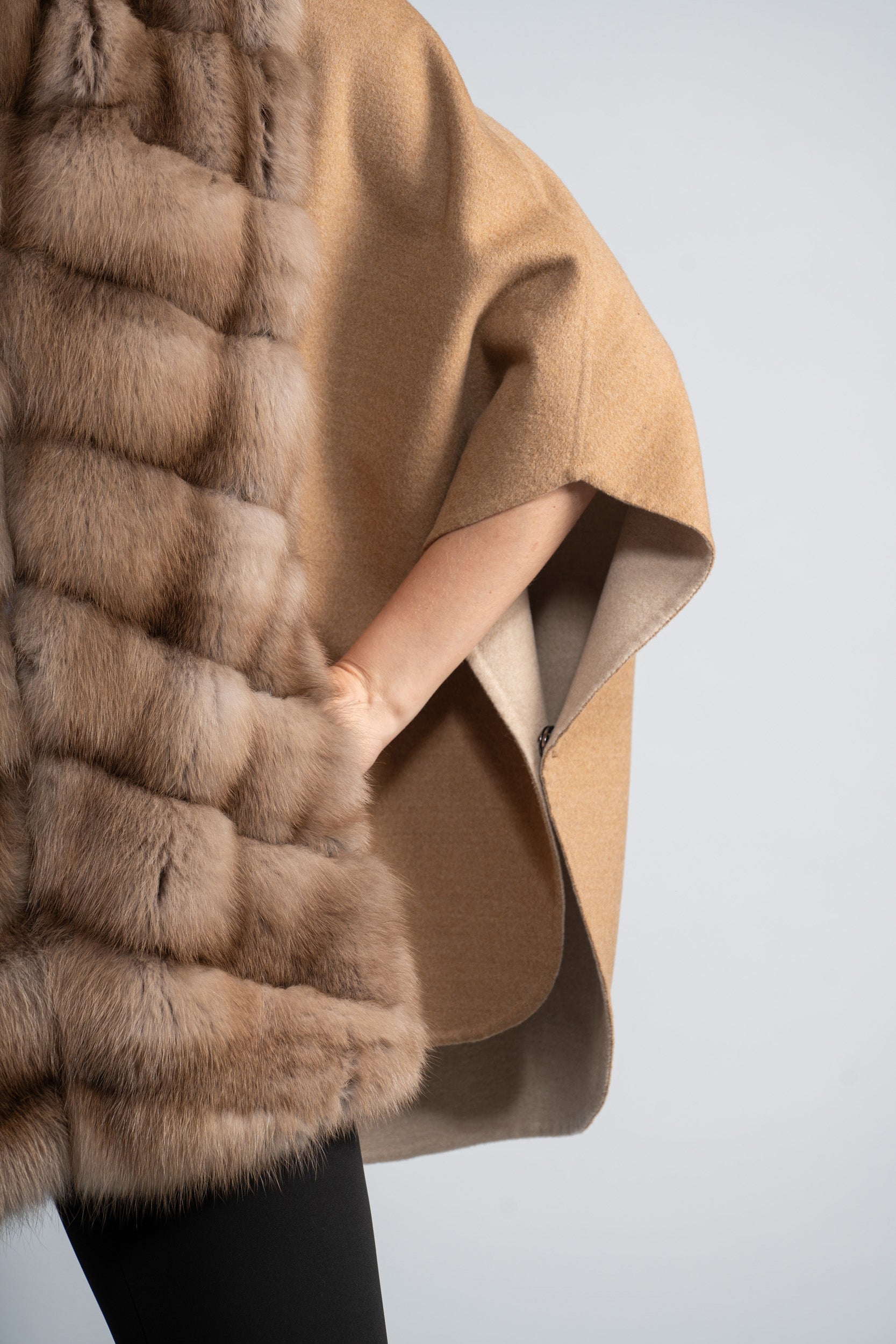 Beige Ecru Cashmere Cape with Baumarten Trim 18M950