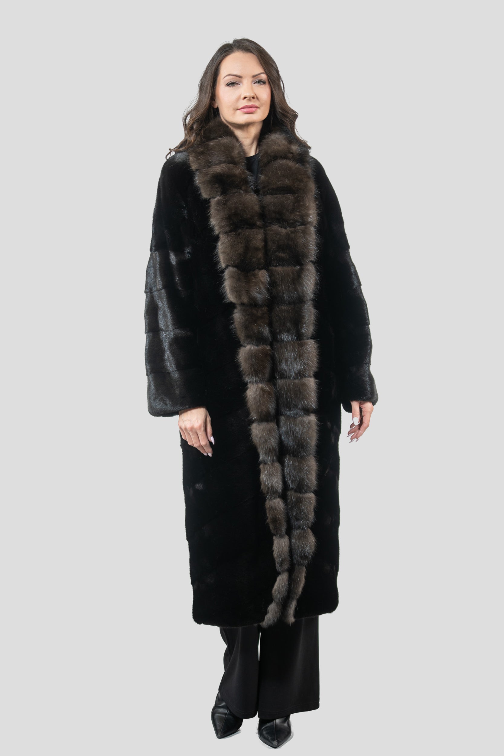 Blackglama Mink Coat With Russian Sable Trim A/K22C15