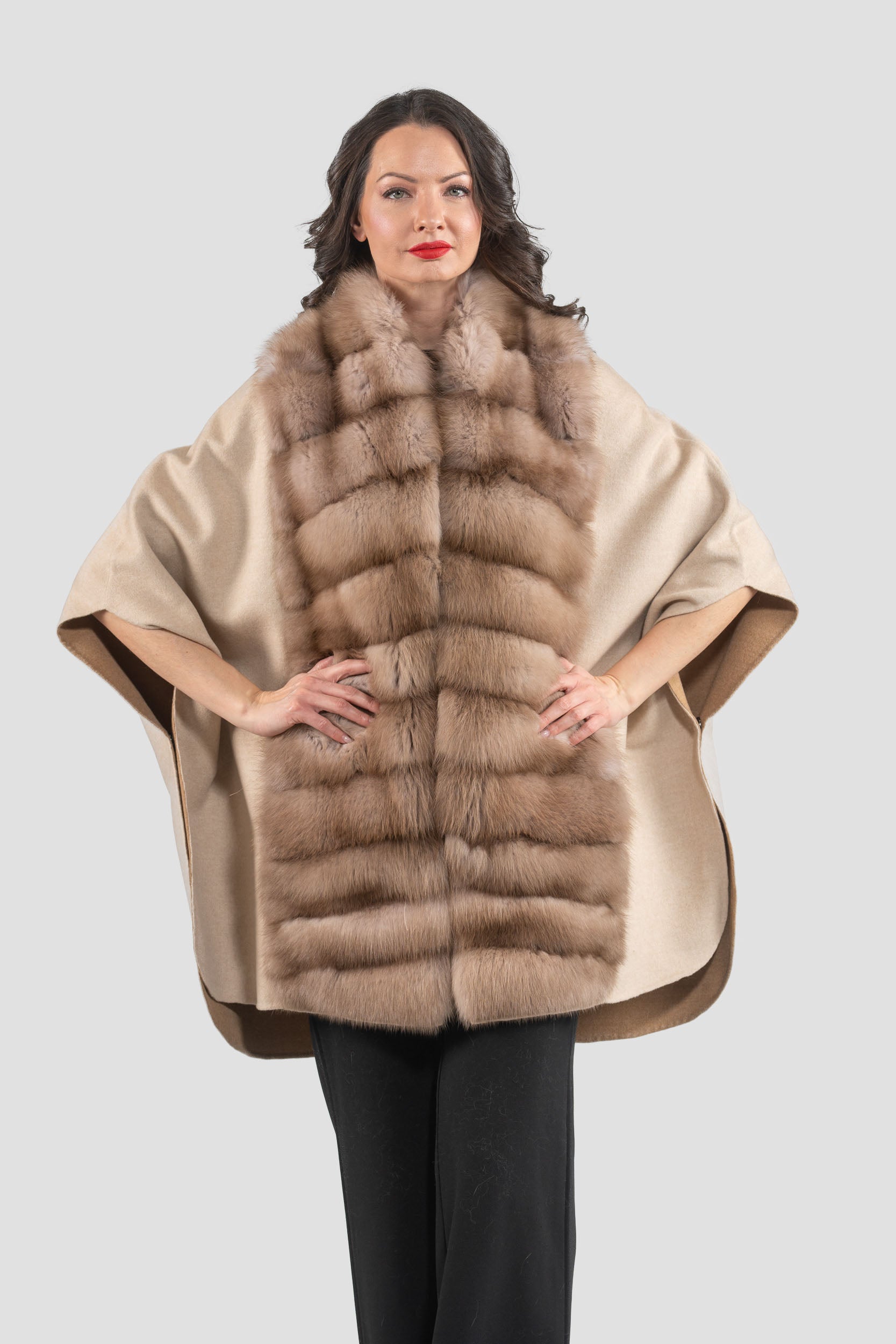 Ecru Beige Cashmere Cape with Baumarten Trim 18M950