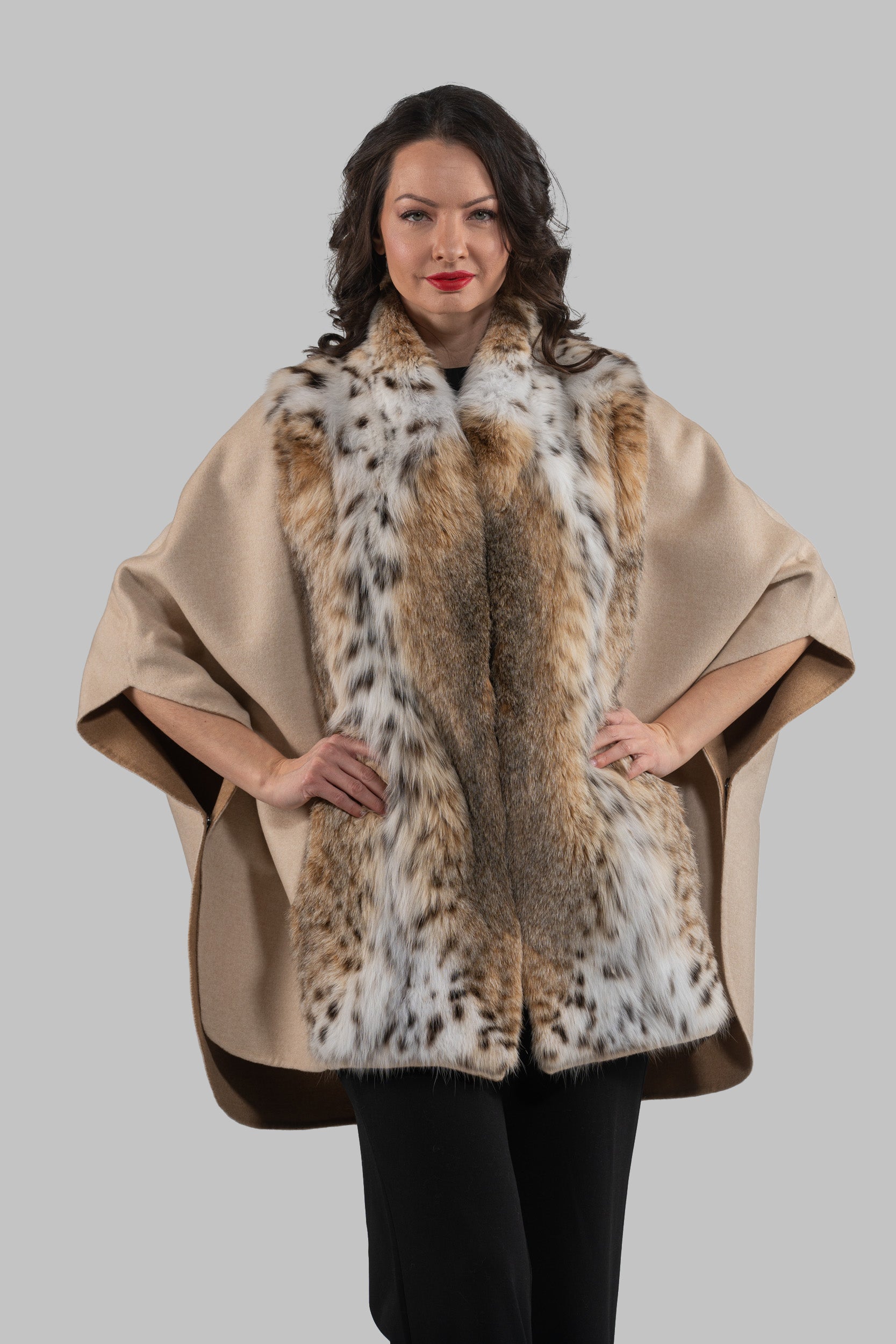 Ecru Cashmere Cape with Bobcat Fur Trim 18M950