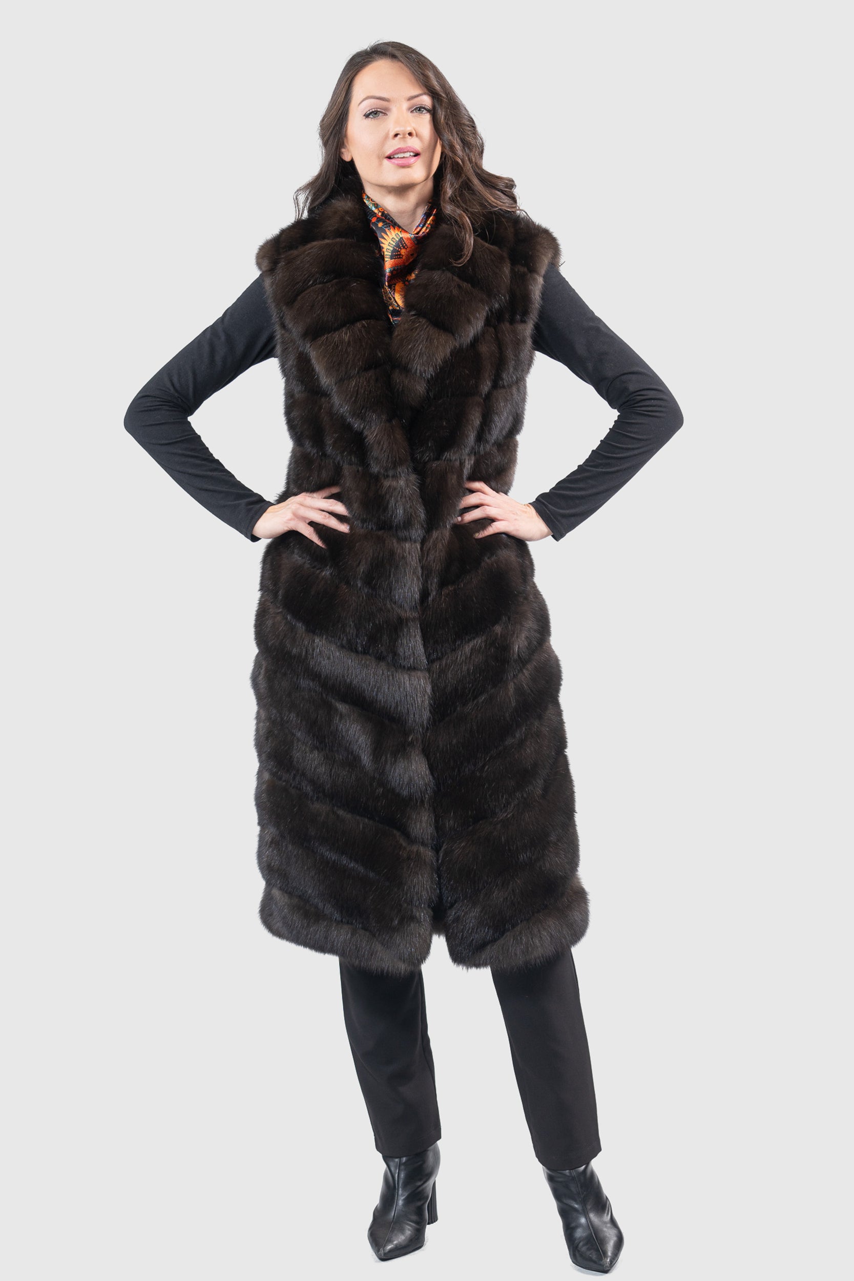 Reversible Dark Russian Sable Vest with Notch Collar V/K13C519C17