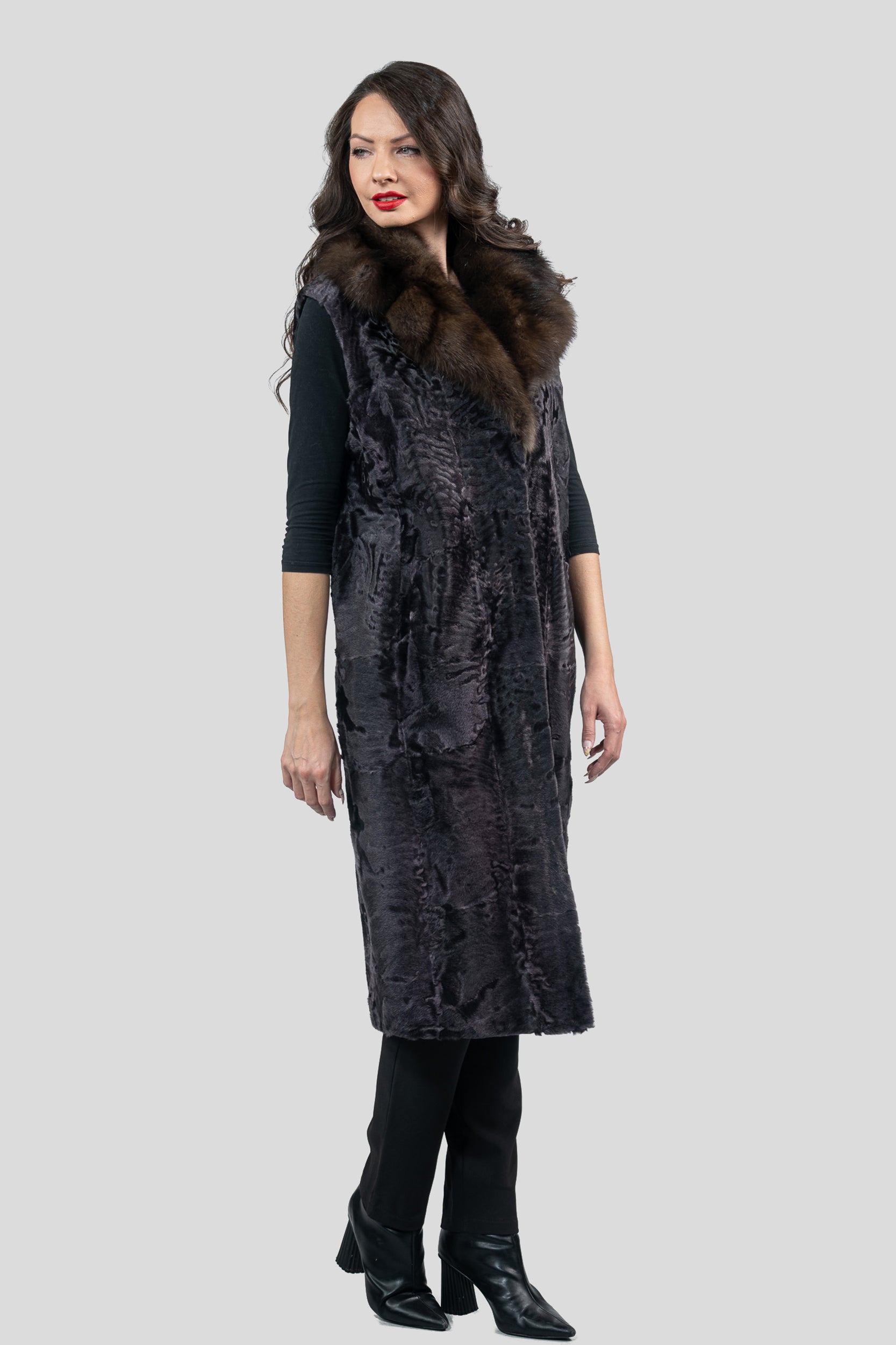 Gray Moon Swakara Vest with Russian Sable Notch Collar S/S13c519s20