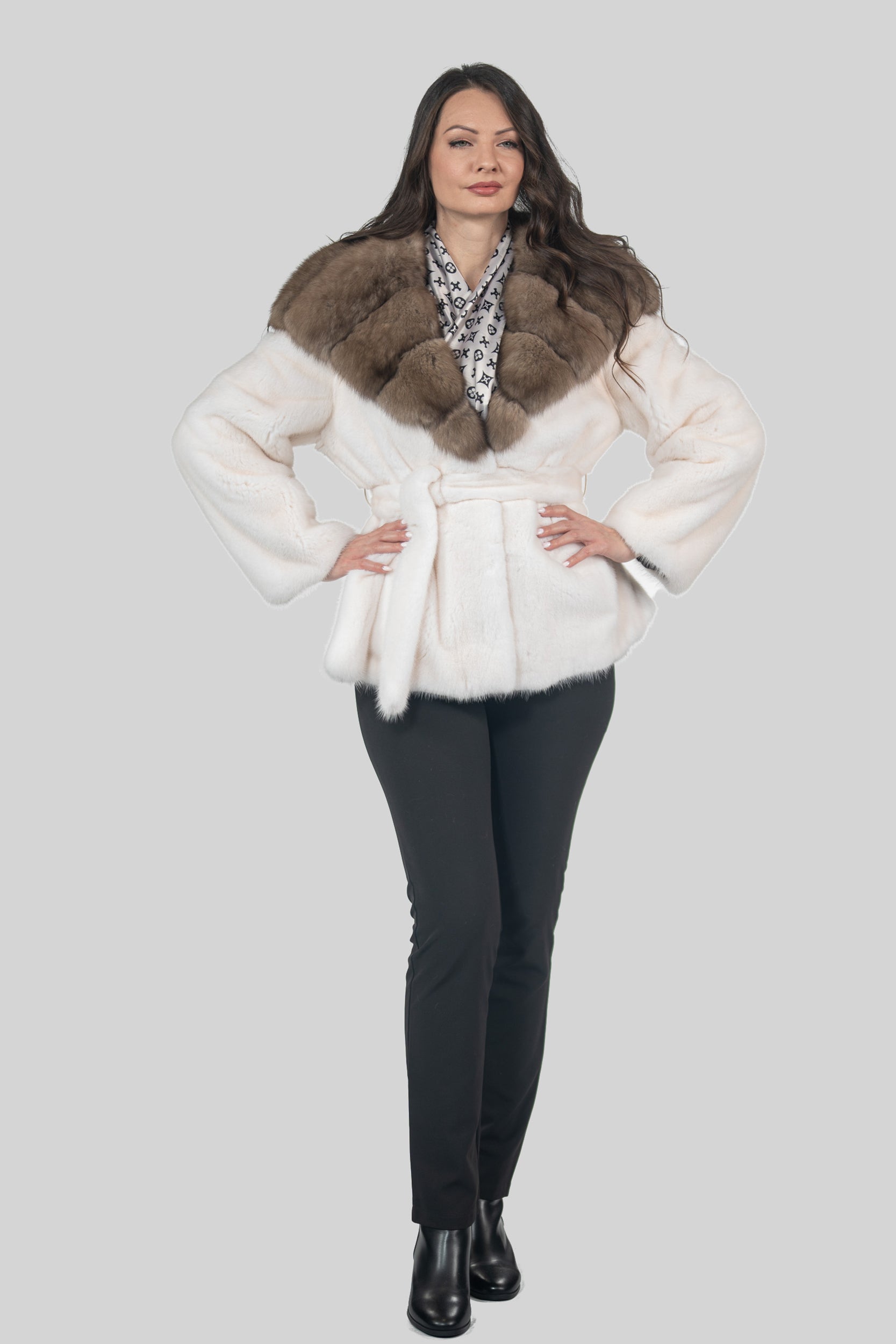 Pearl Mink Half Coat With Russian Sable Hood L/O13C978