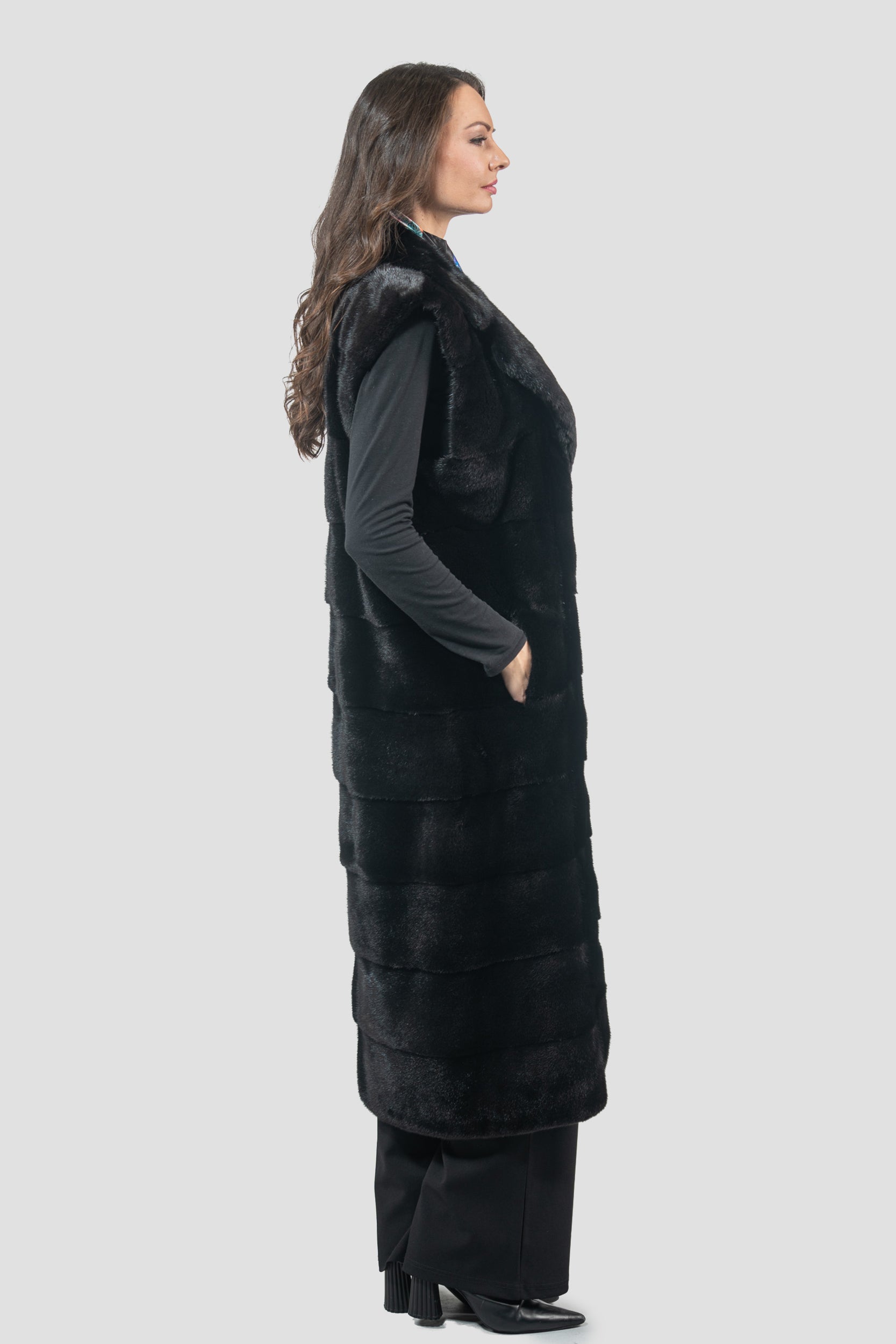 Blackglama Mink Vest with Notch Collar P/K13c519s20o