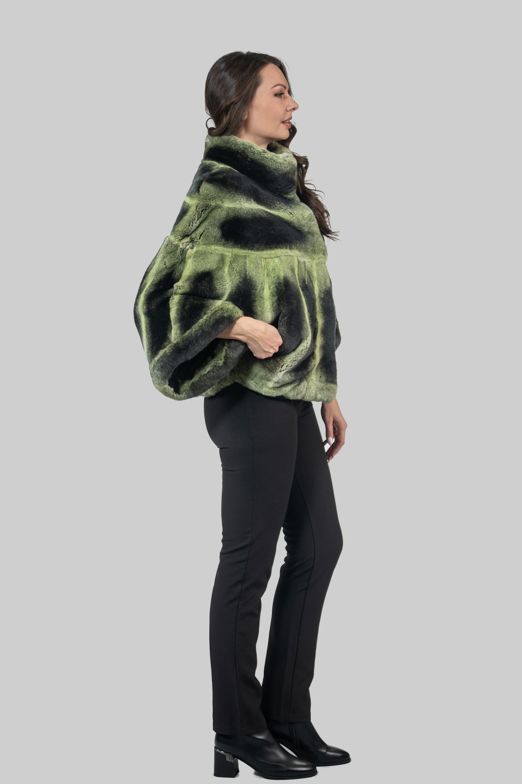 Lemon Rex Rabbit Cape 1009