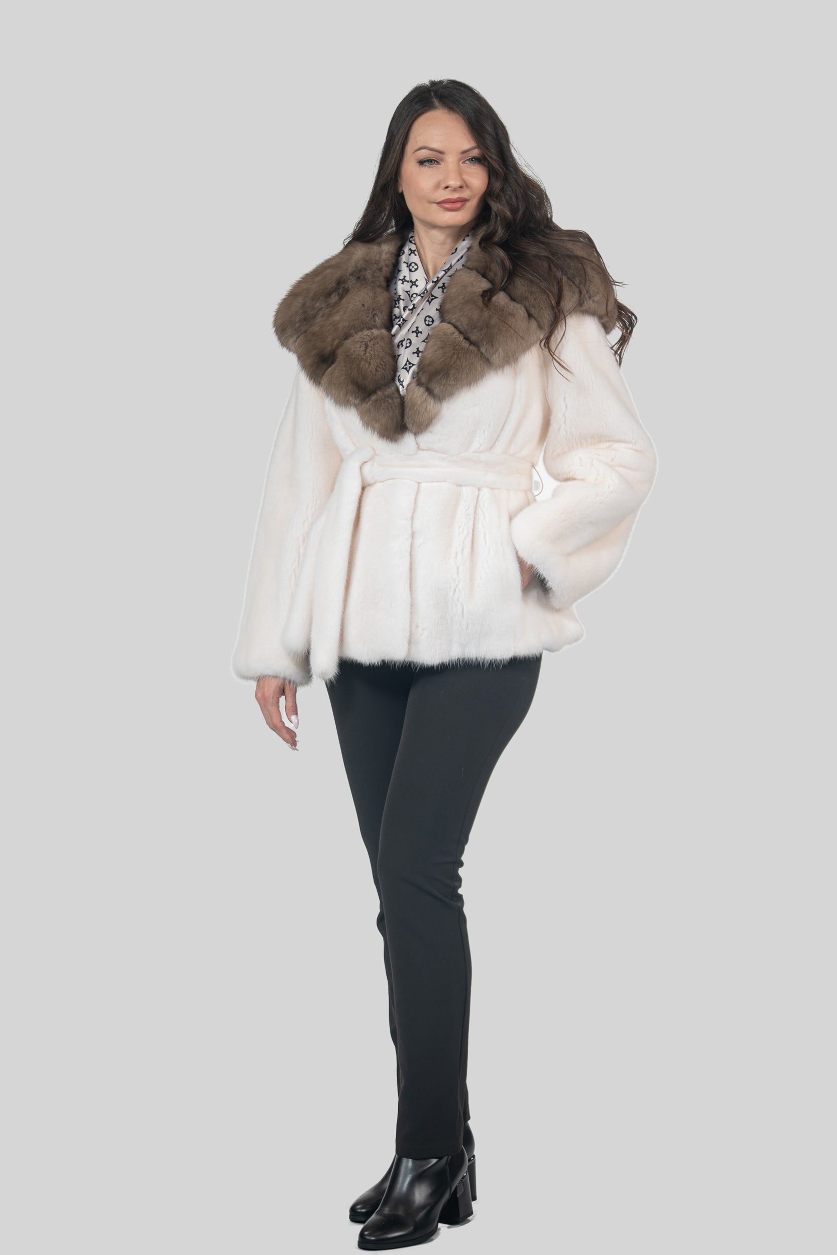 Pearl Mink Half Coat With Russian Sable Hood L/O13C978