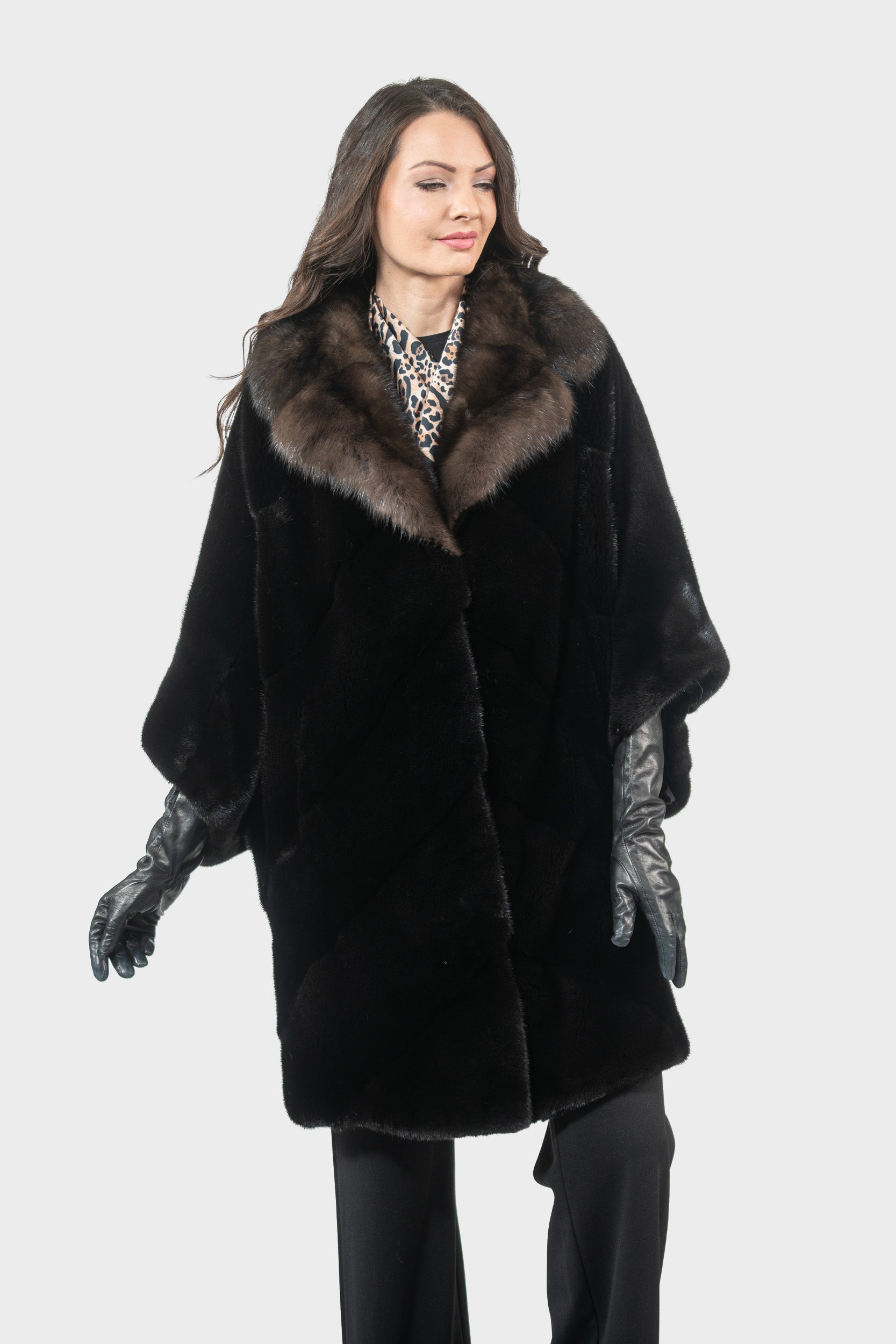 Blackglama Mink Cape with Russian Sable Notch Collar P/K13C929