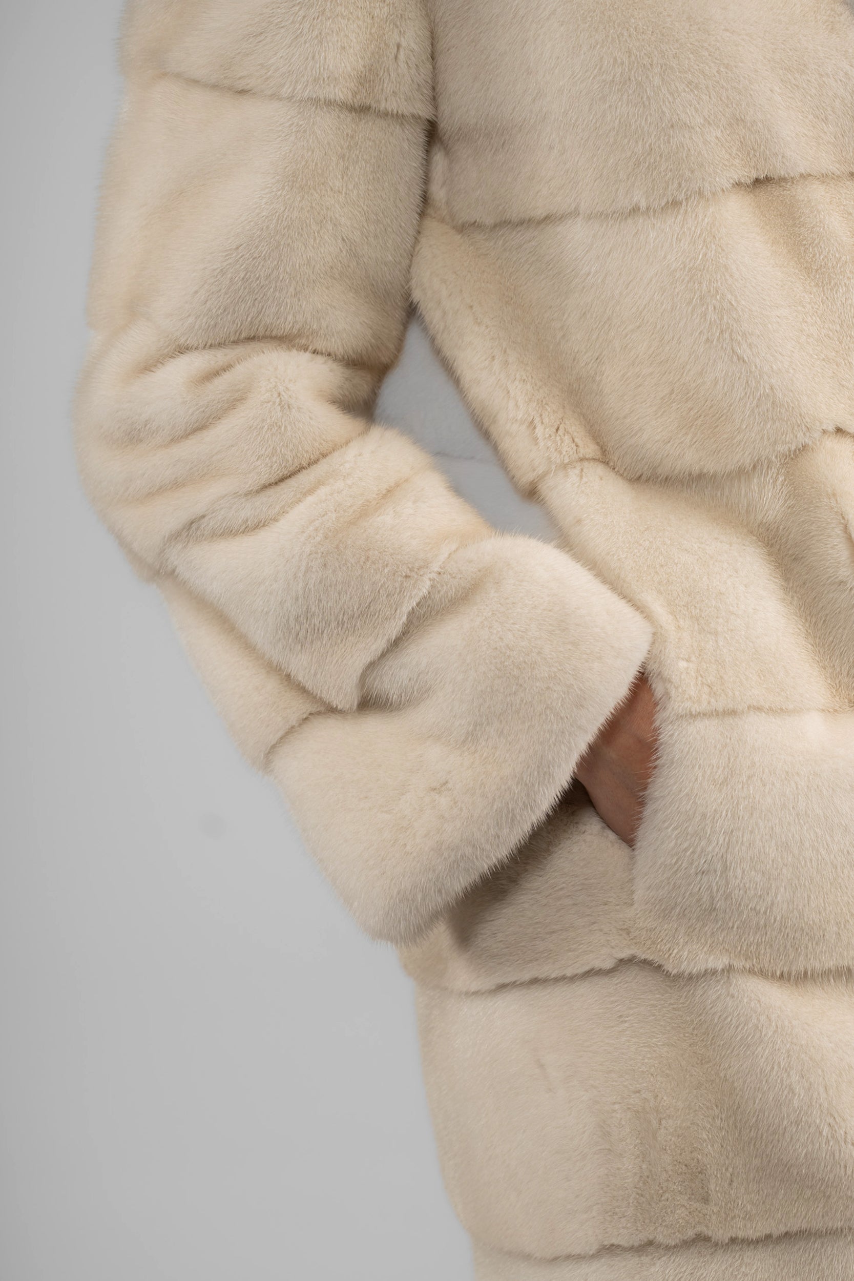 Pearl G/W Mink Half Coat with Stand Collar P/K13C530