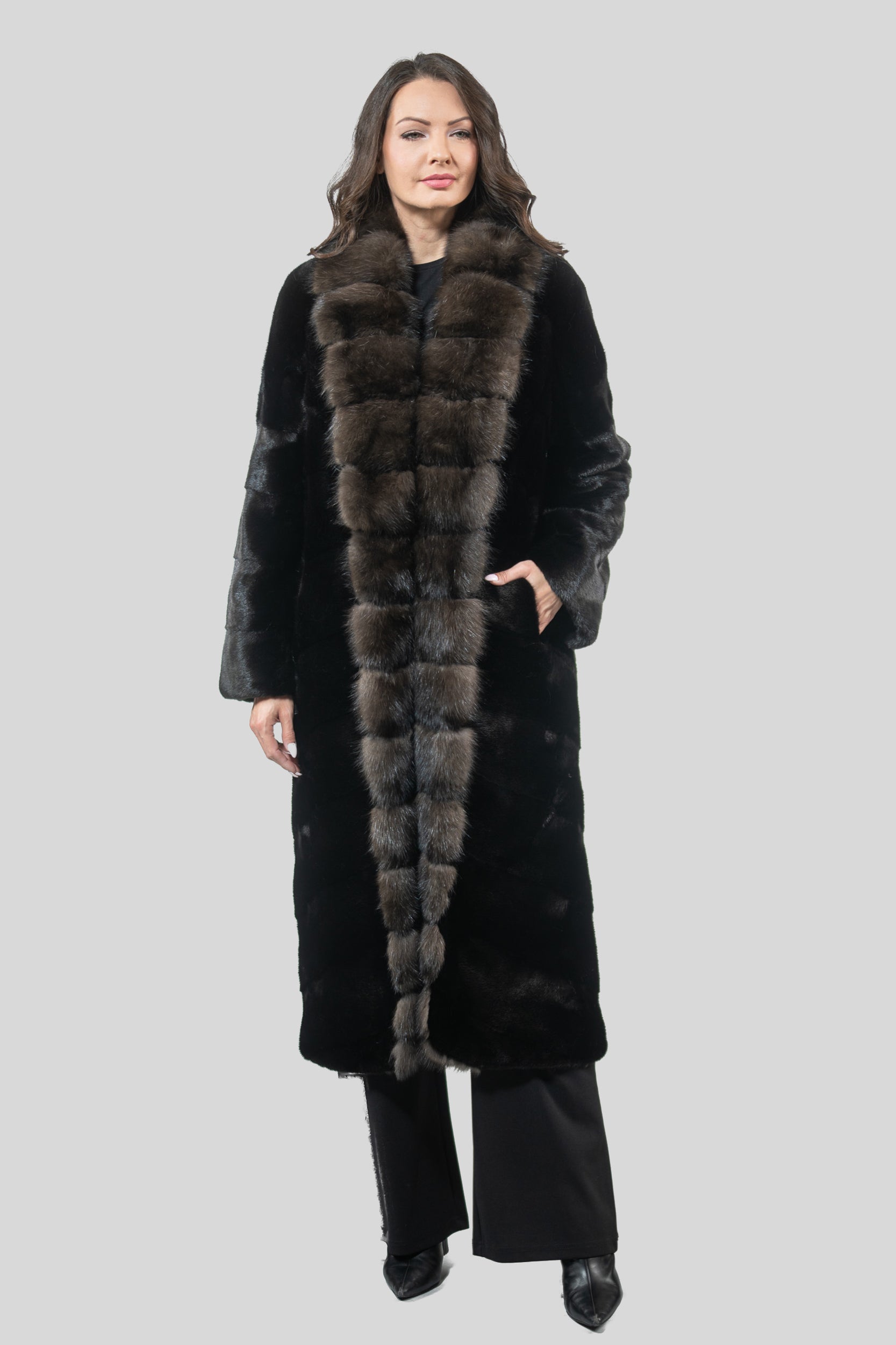 Blackglama Mink Coat With Russian Sable Trim A/K22C15