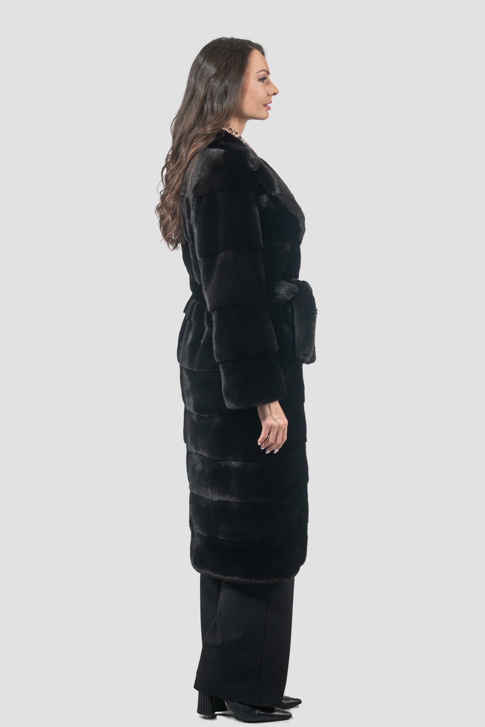 Blackglama Mink Coat with Notch Collar P/K13c530s20