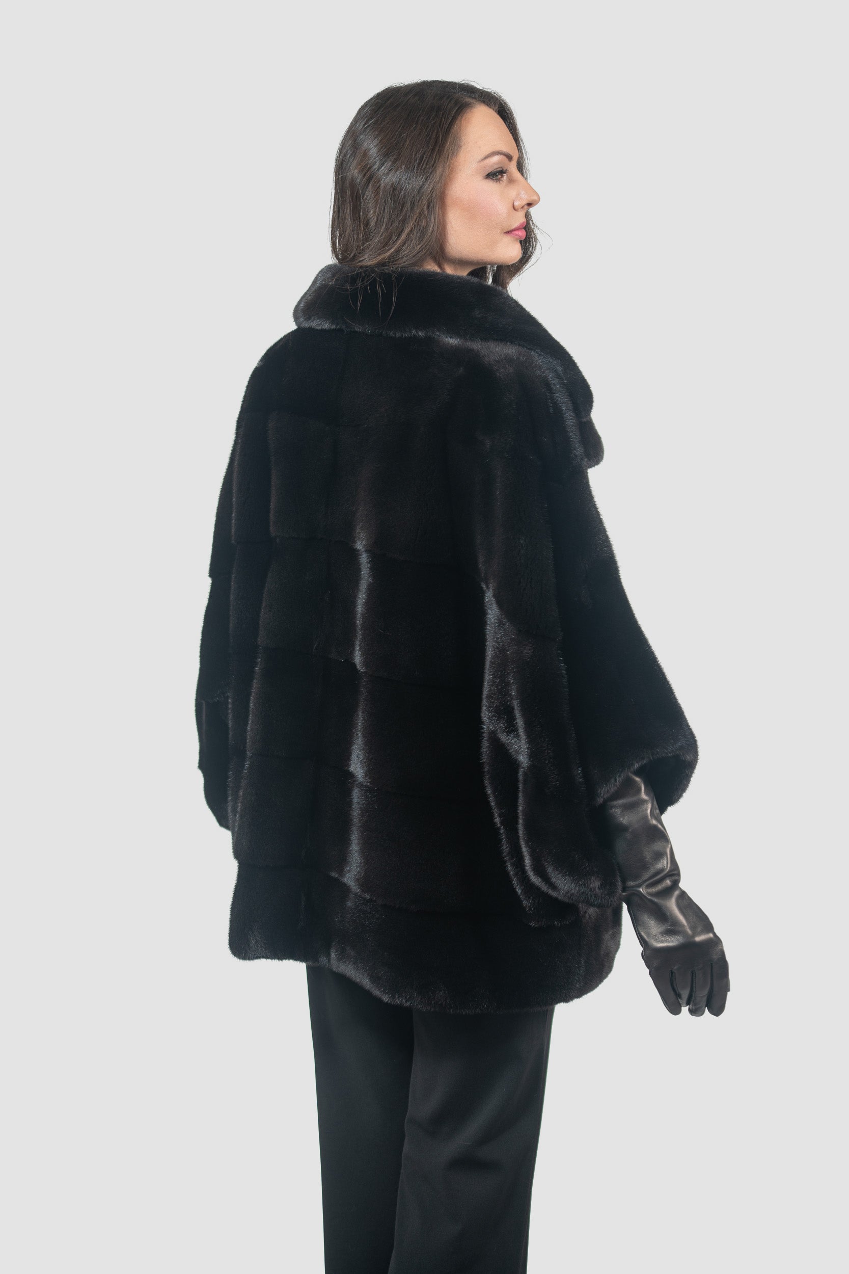 Blackglama Mink Cape with Notch Collar P/K13C929