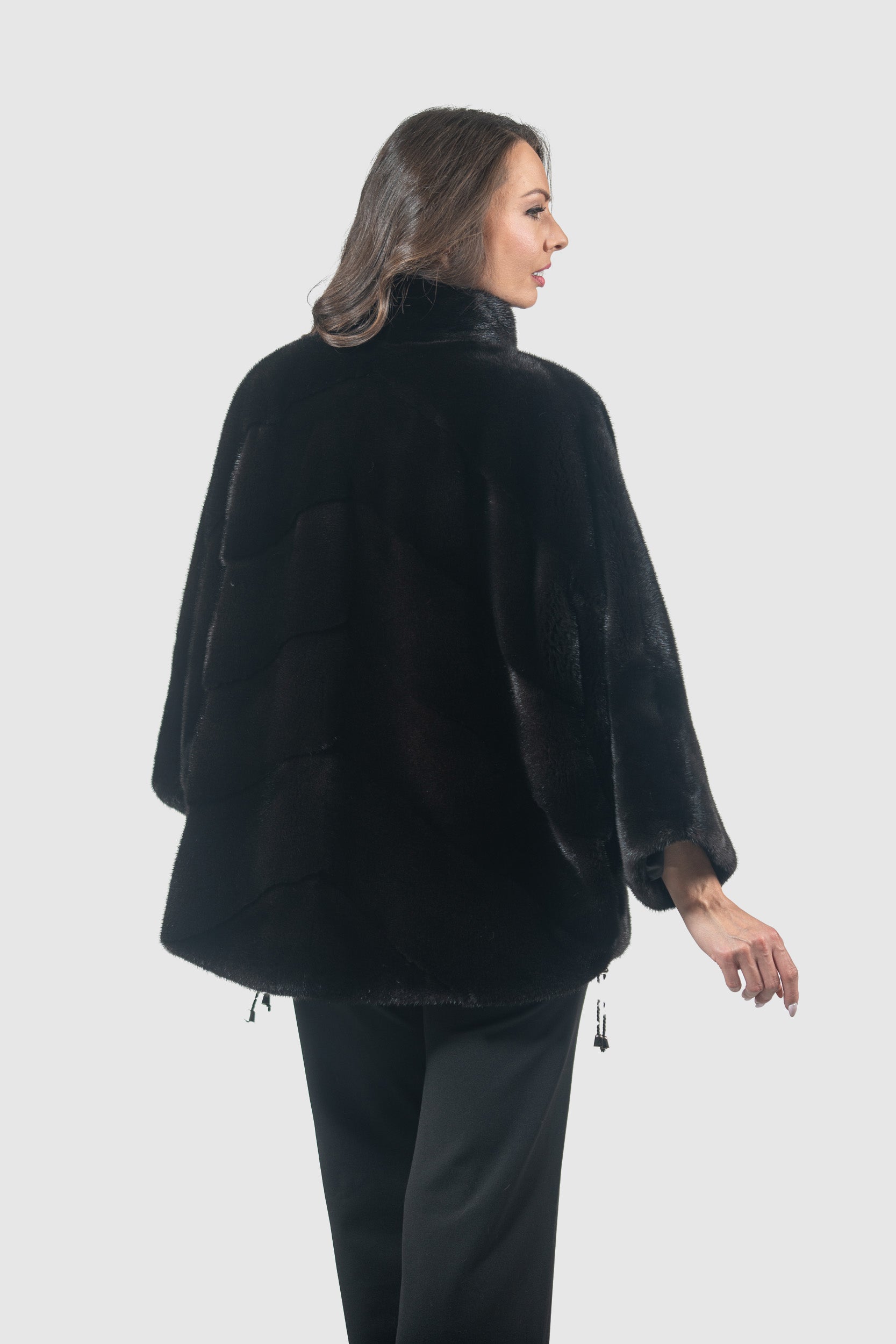 Blackglama Mink Cape A/KR6