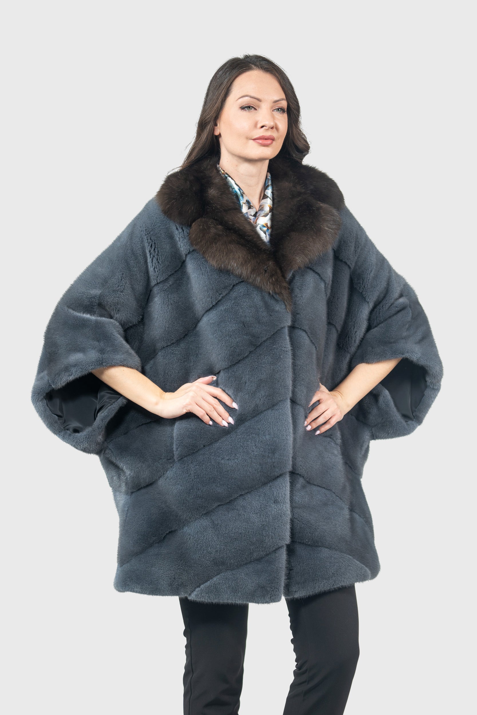 Asphalto Mink Cape with Russian Sable-Trimmed Notch Collar P/K13C949