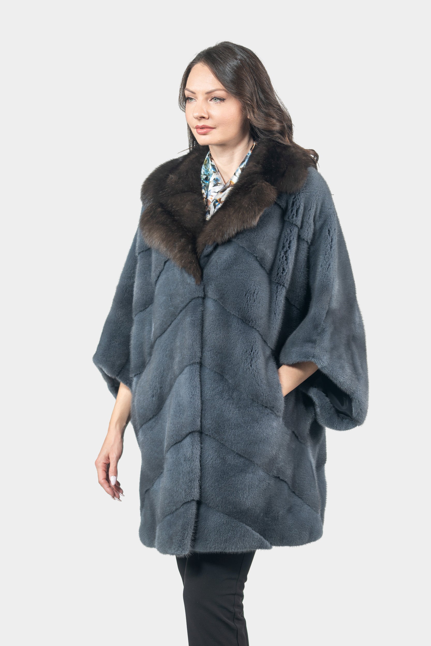 Asphalto Mink Cape with Russian Sable-Trimmed Notch Collar P/K13C949