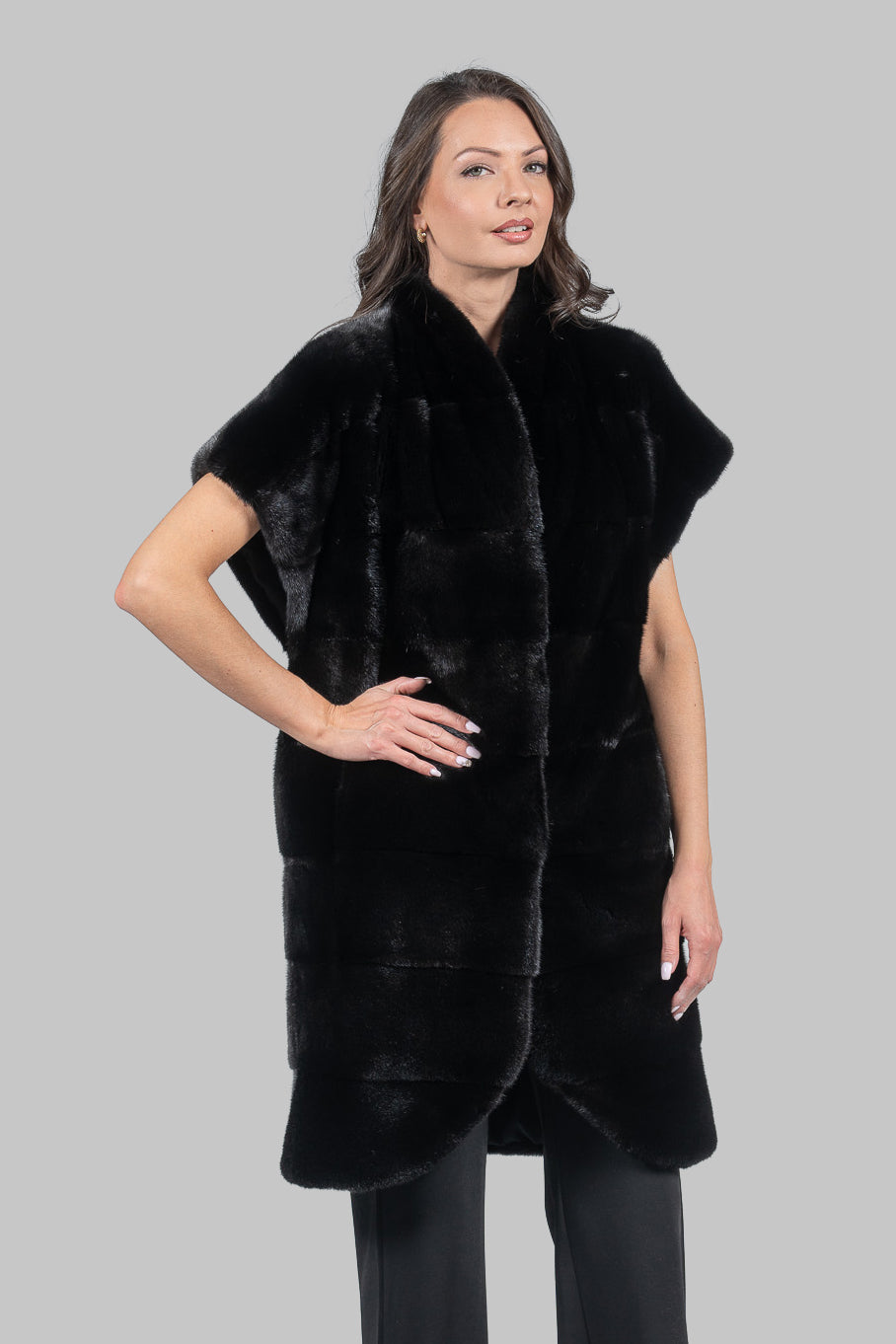 Collarless Blackglama Mink Vest P/K22C290