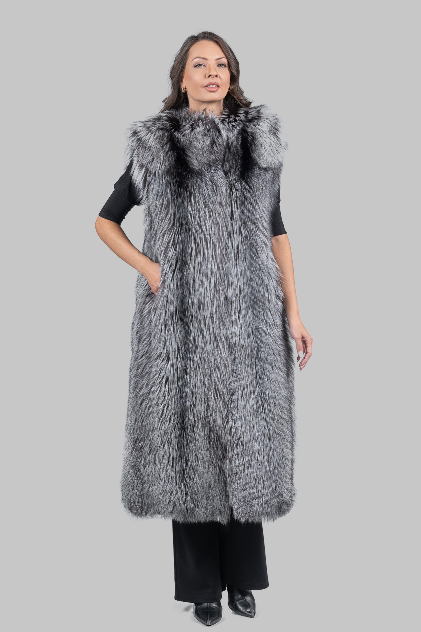 Arizante Full-Length Fox Fur Vest L/O13C519