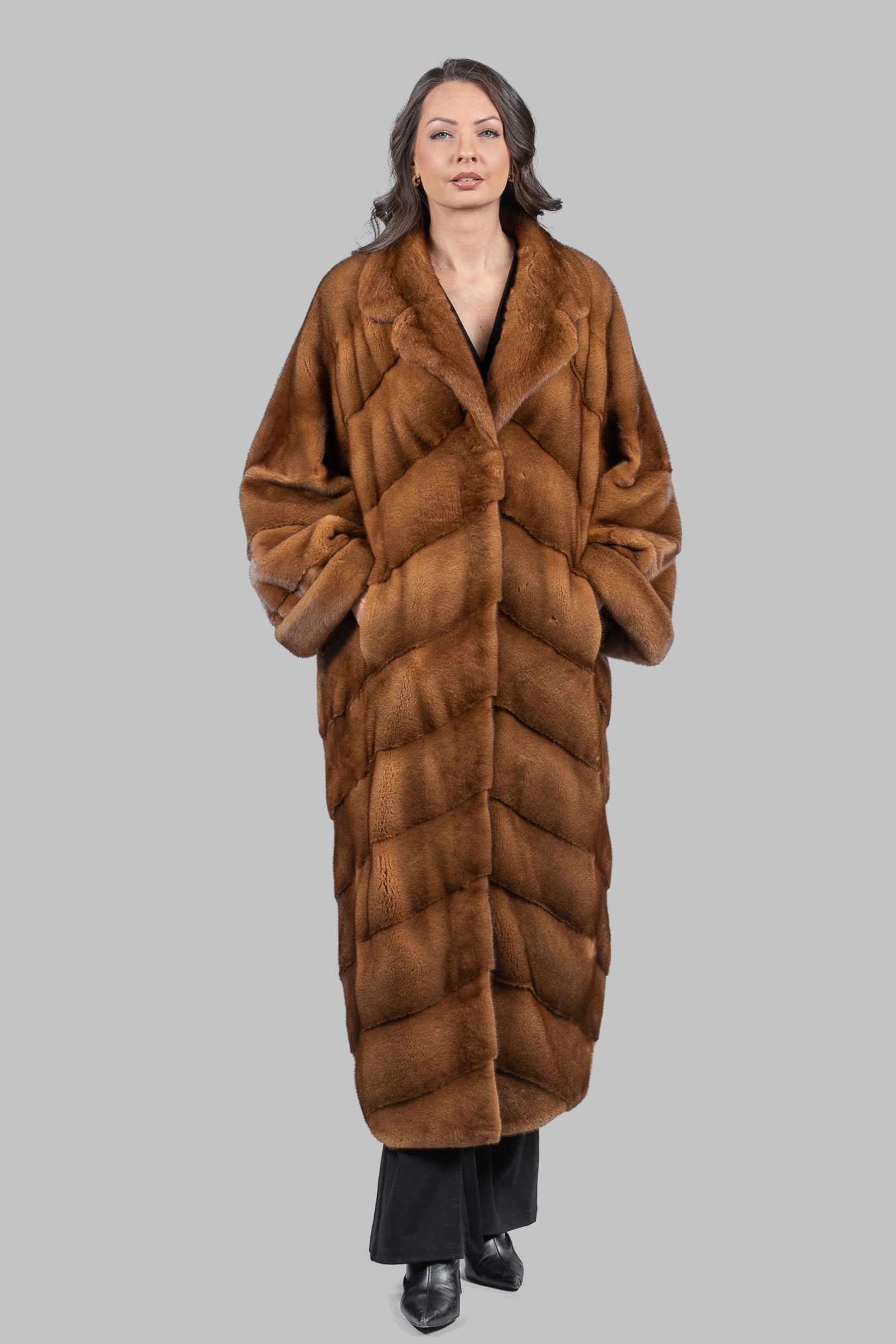 Gold Mink Coat with Notch Collar A/K13C848GS20