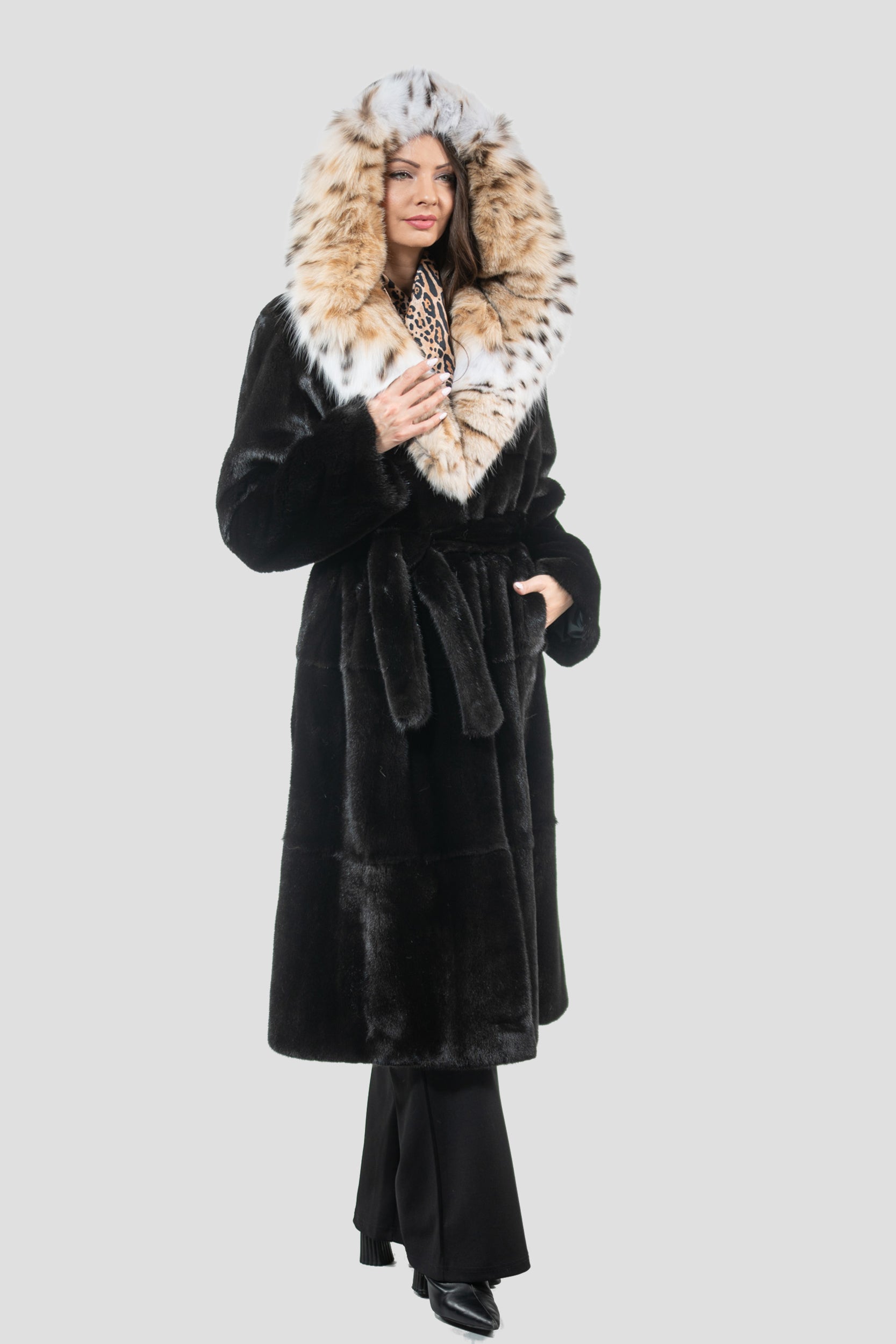 Blackglama Mink Coat with Bobcat Hood S/S13C978