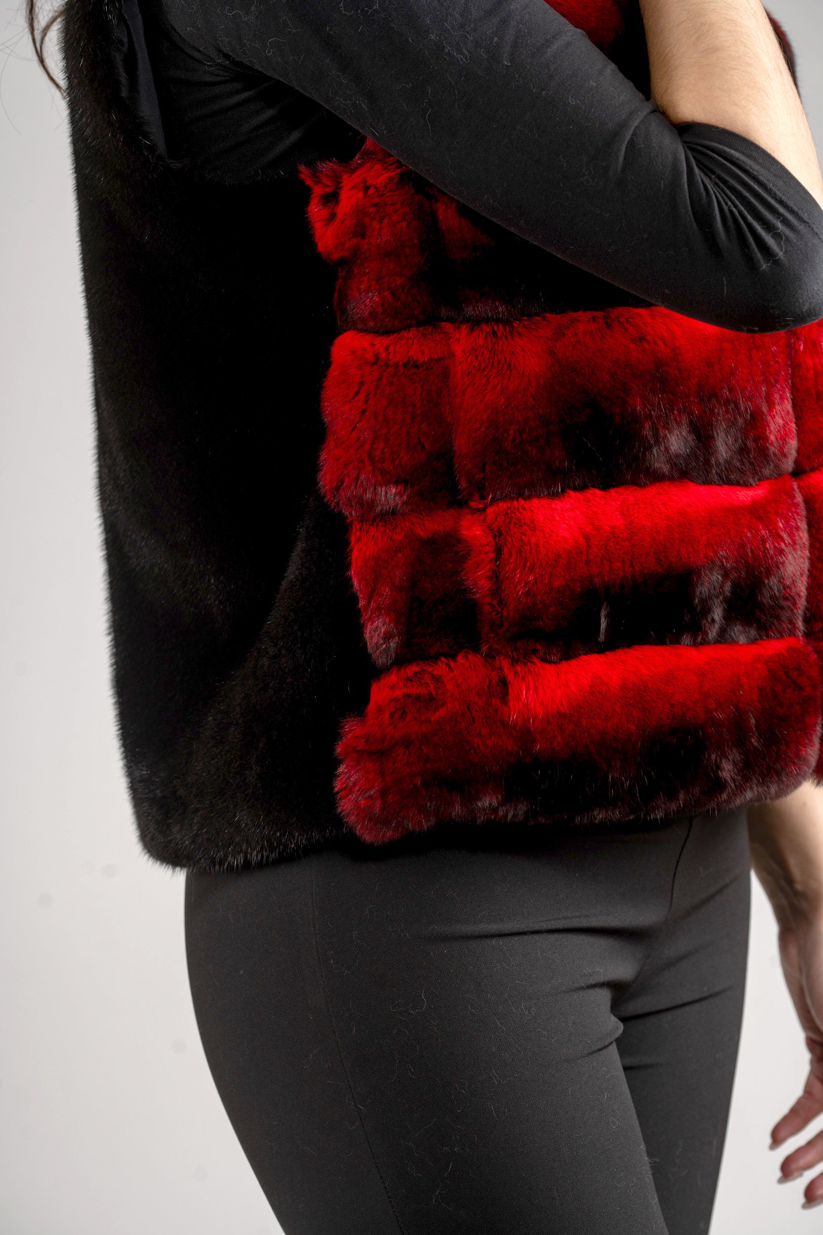 Red Chinchilla Vest with Stand Collar and Mink Trim P/K2201