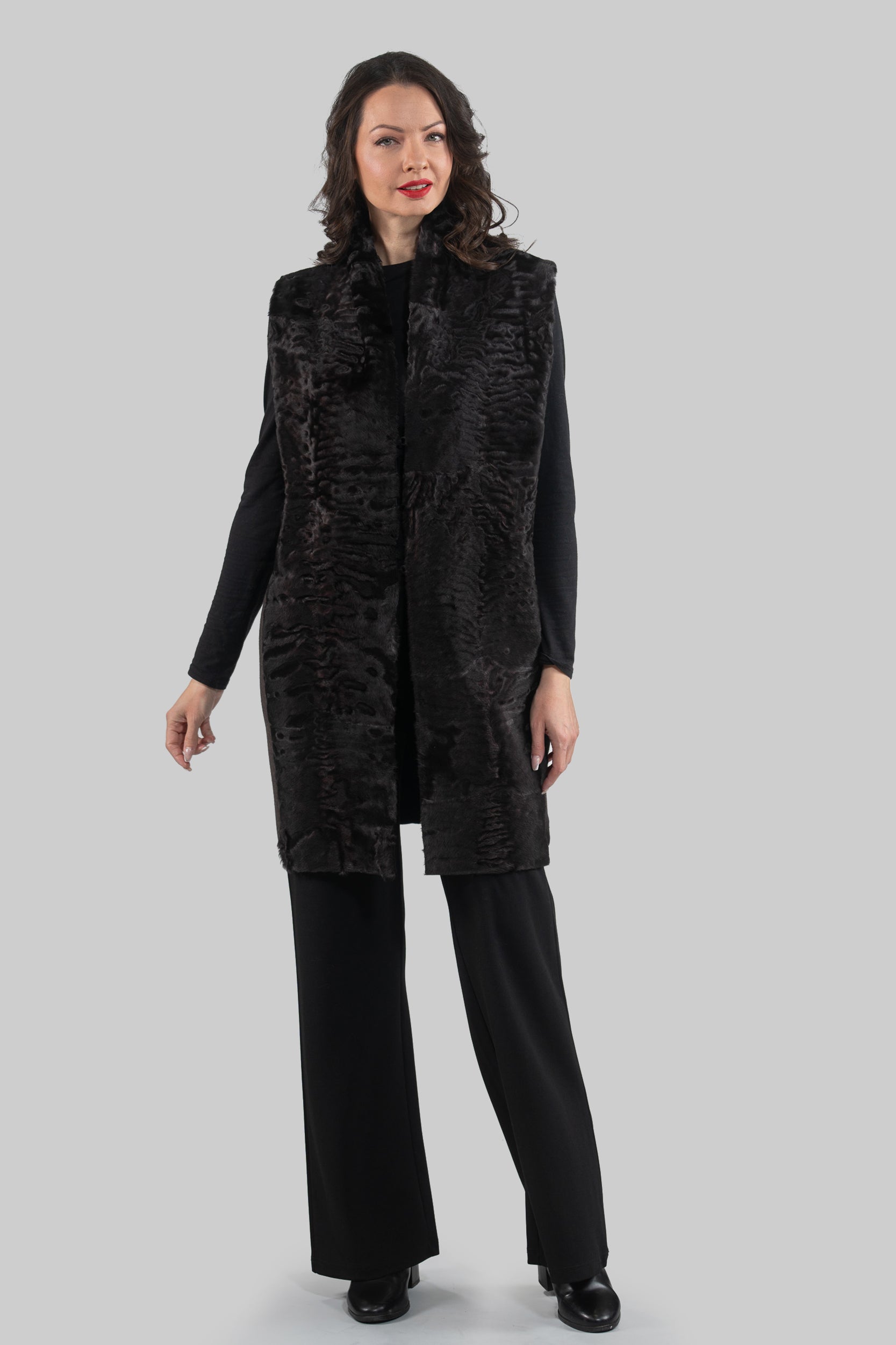 Grey Cashmere Vest with Swakara Fur Trim 17C8003