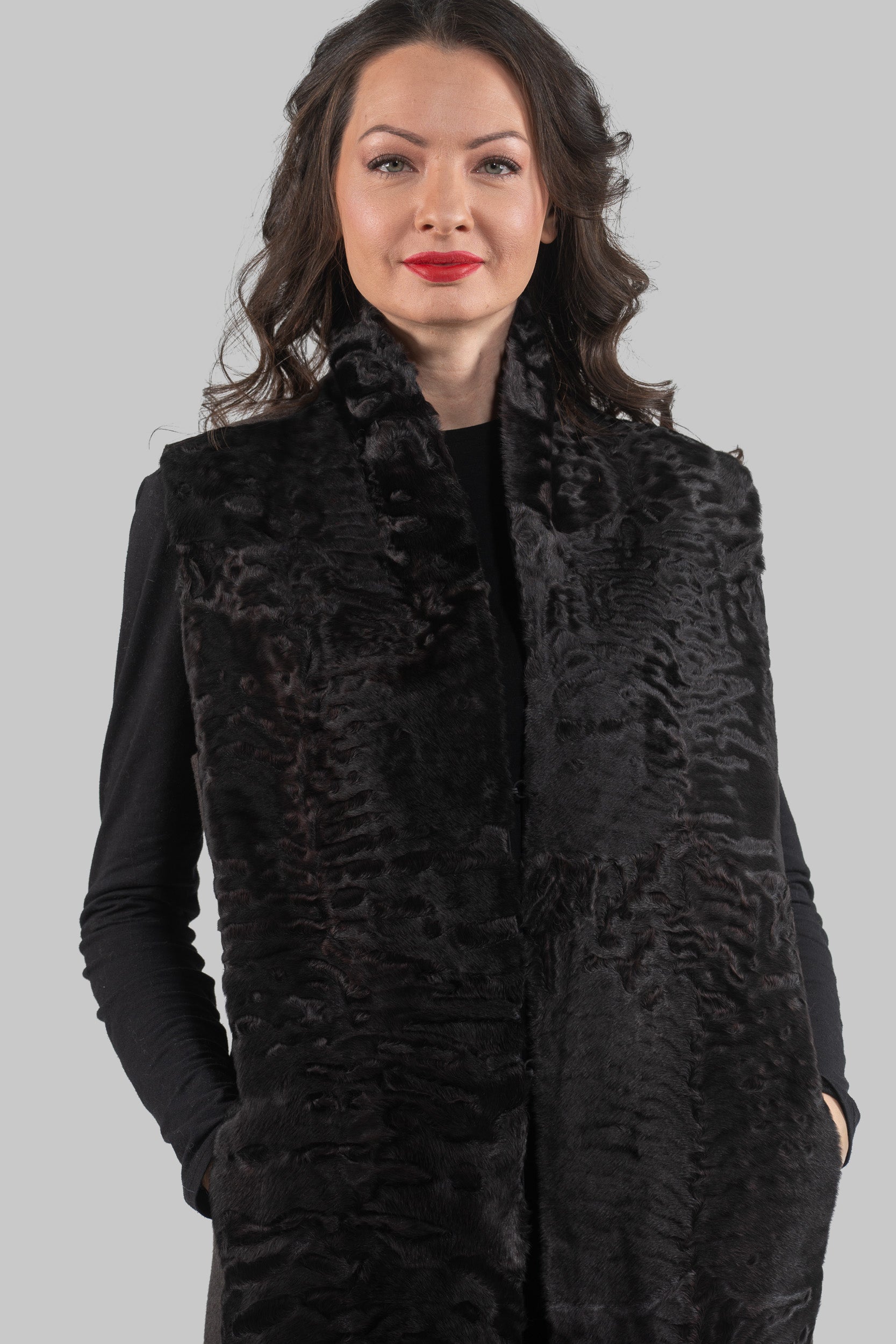 Grey Cashmere Vest with Swakara Fur Trim 17C8003