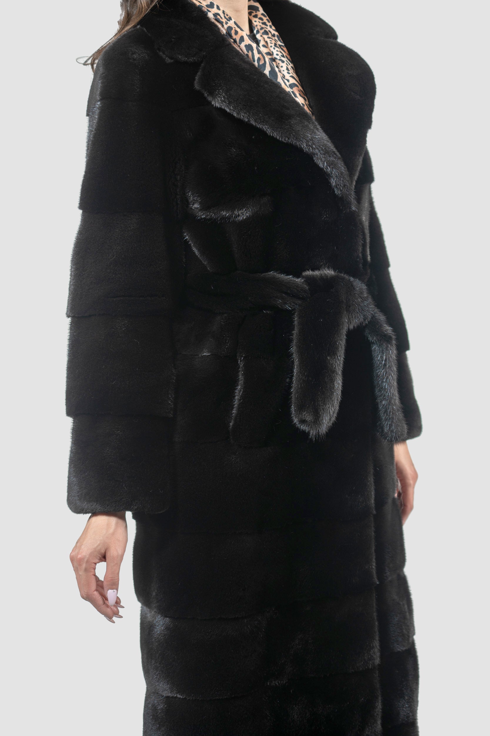 Blackglama Mink Coat with Notch Collar P/K13c530s20