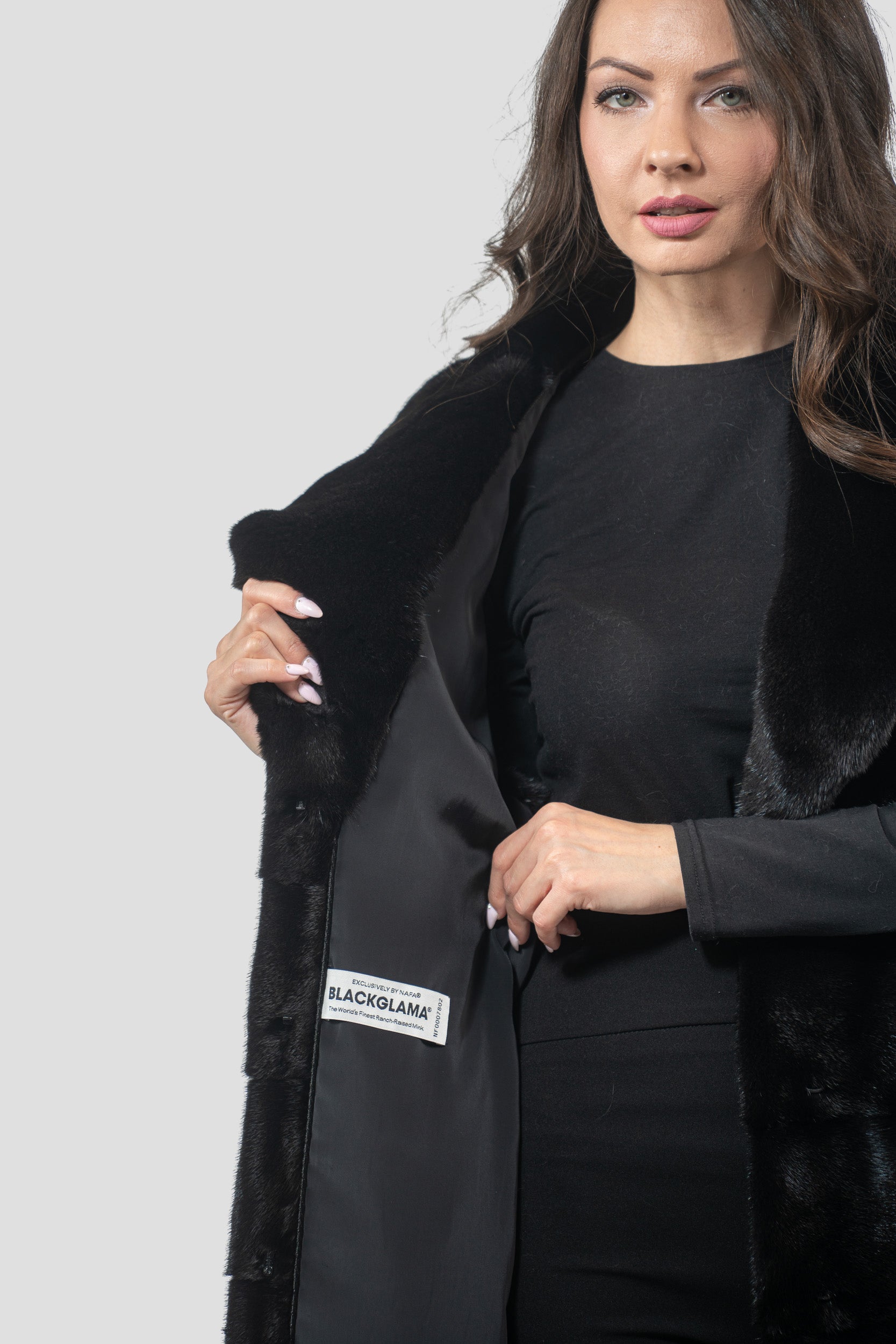 Blackglama Mink Vest with Notch Collar P/K13c519s20o