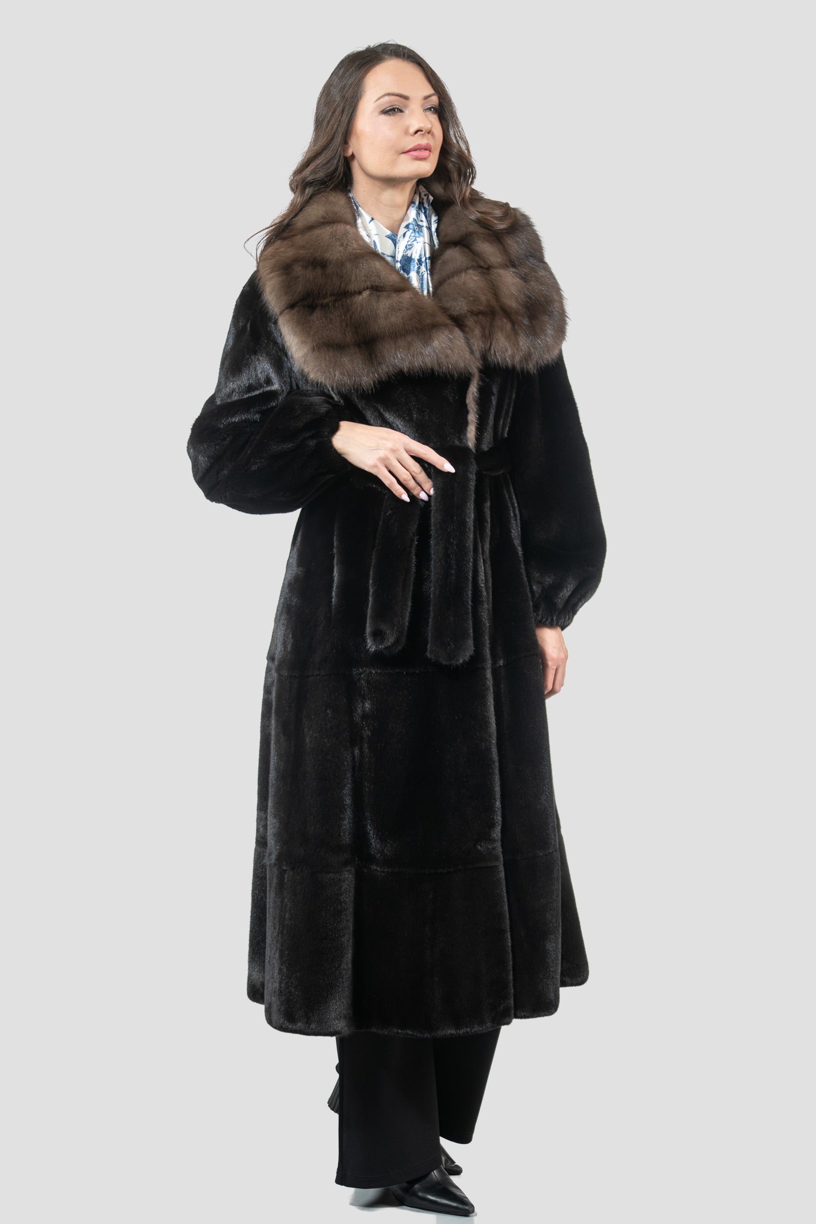 Blackglama Mink Coat with Russian Sable Collar S/S18MPOLINA