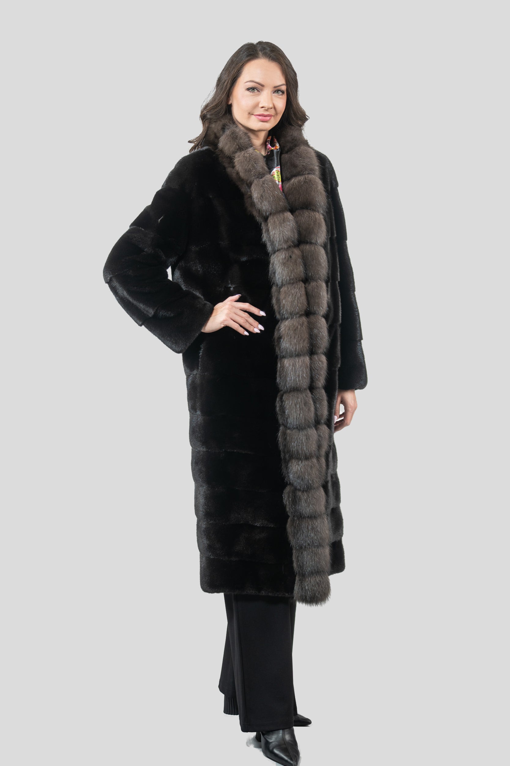 Blackglama Mink Coat With Russian Sable Trim P/K22C68