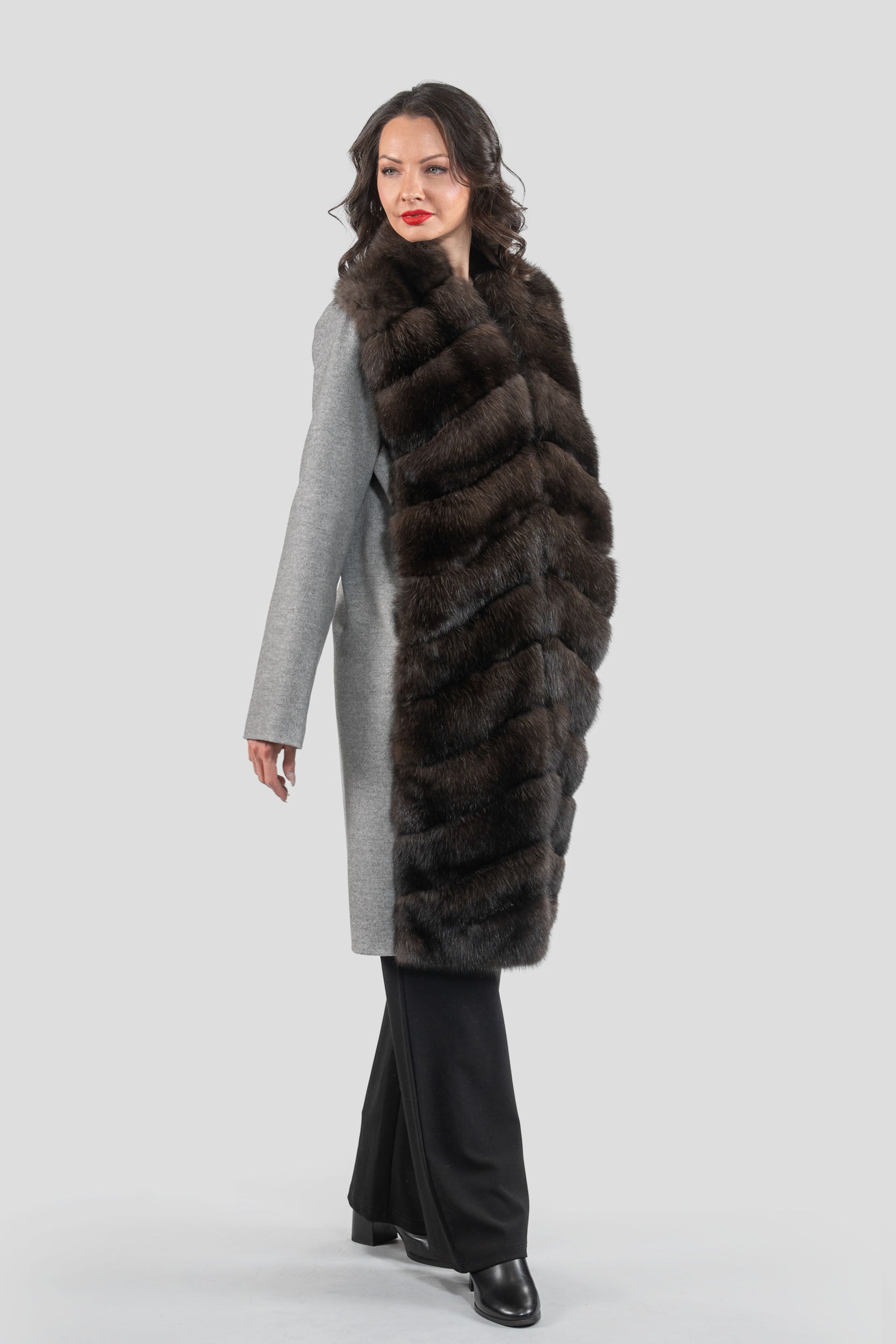 Cashmere by Loro Piana Furs | Casianishop.com