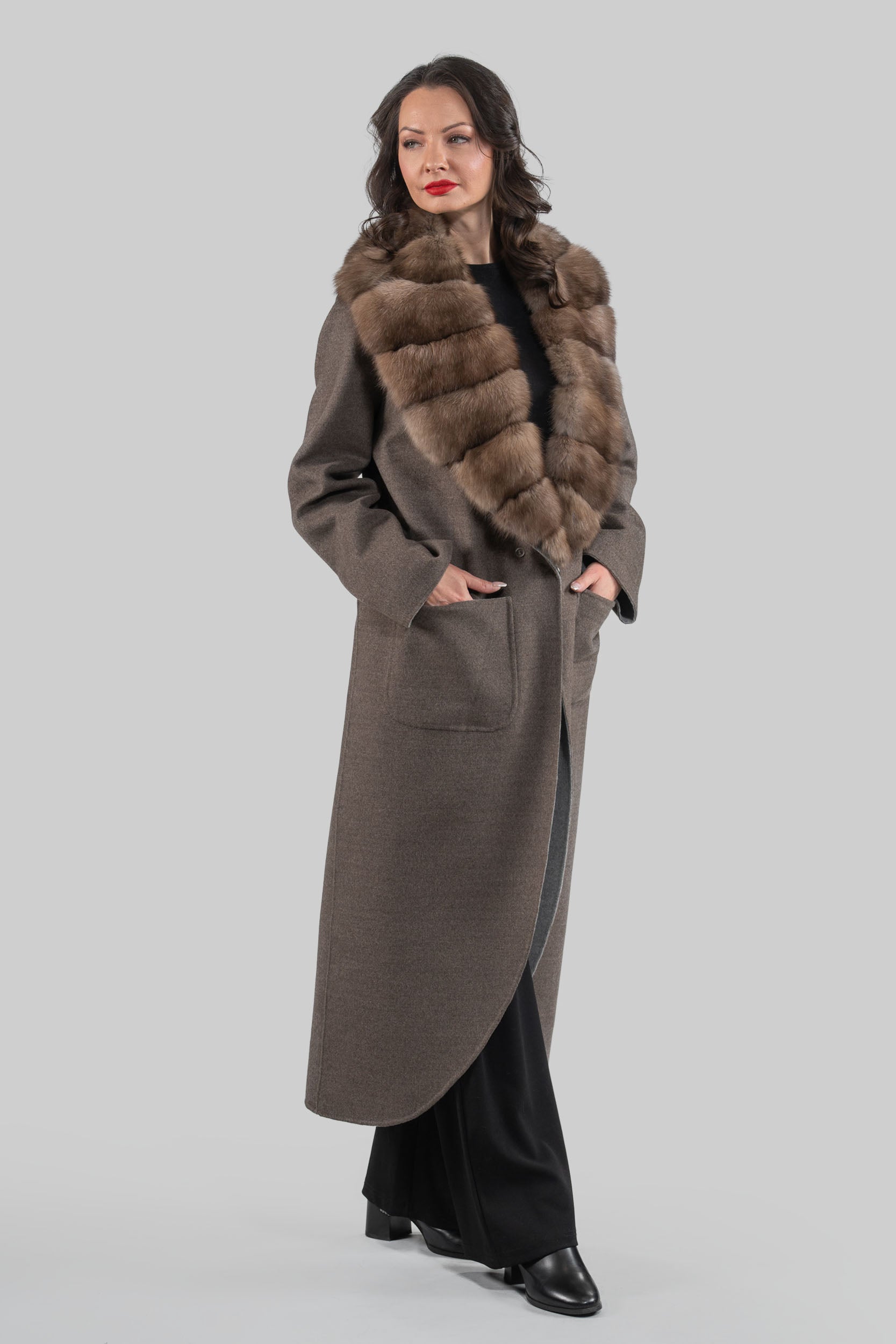 Brown Grey Cashmere Coat with Russian Sable Notch Collar 20C8060S20o