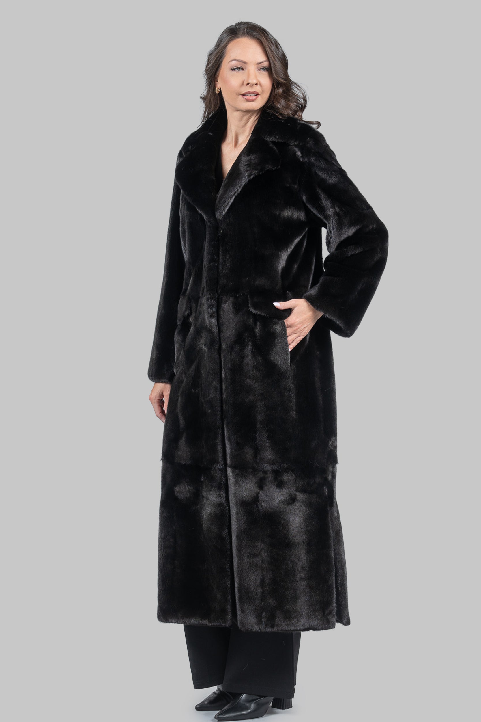 Blackglama Mink Coat with Notch Collar S/S13C530G034