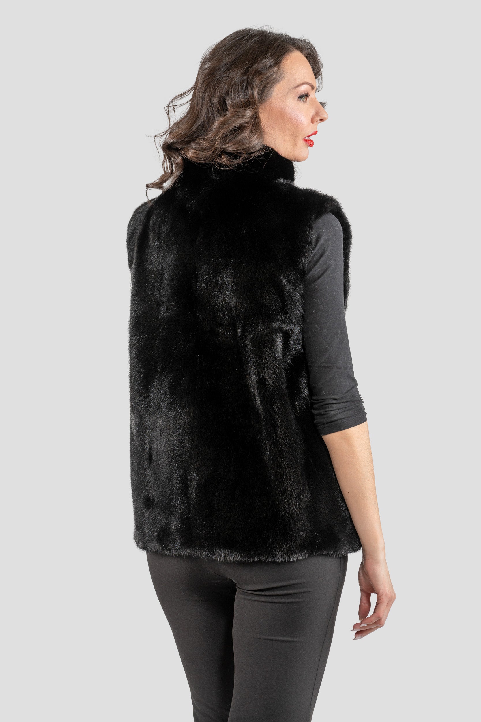 Female Blackglama Mink Short Vest With Stand Collar L/O13c519g530