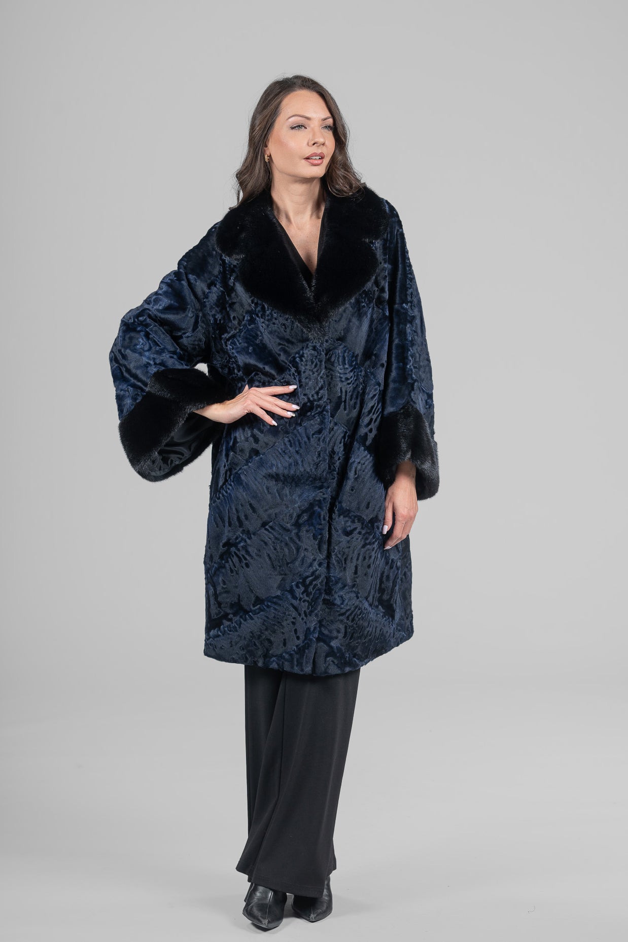 Blue-Black Swakara Half-Coat Mink Trim with Notch Collar A/K13C848gs20v30
