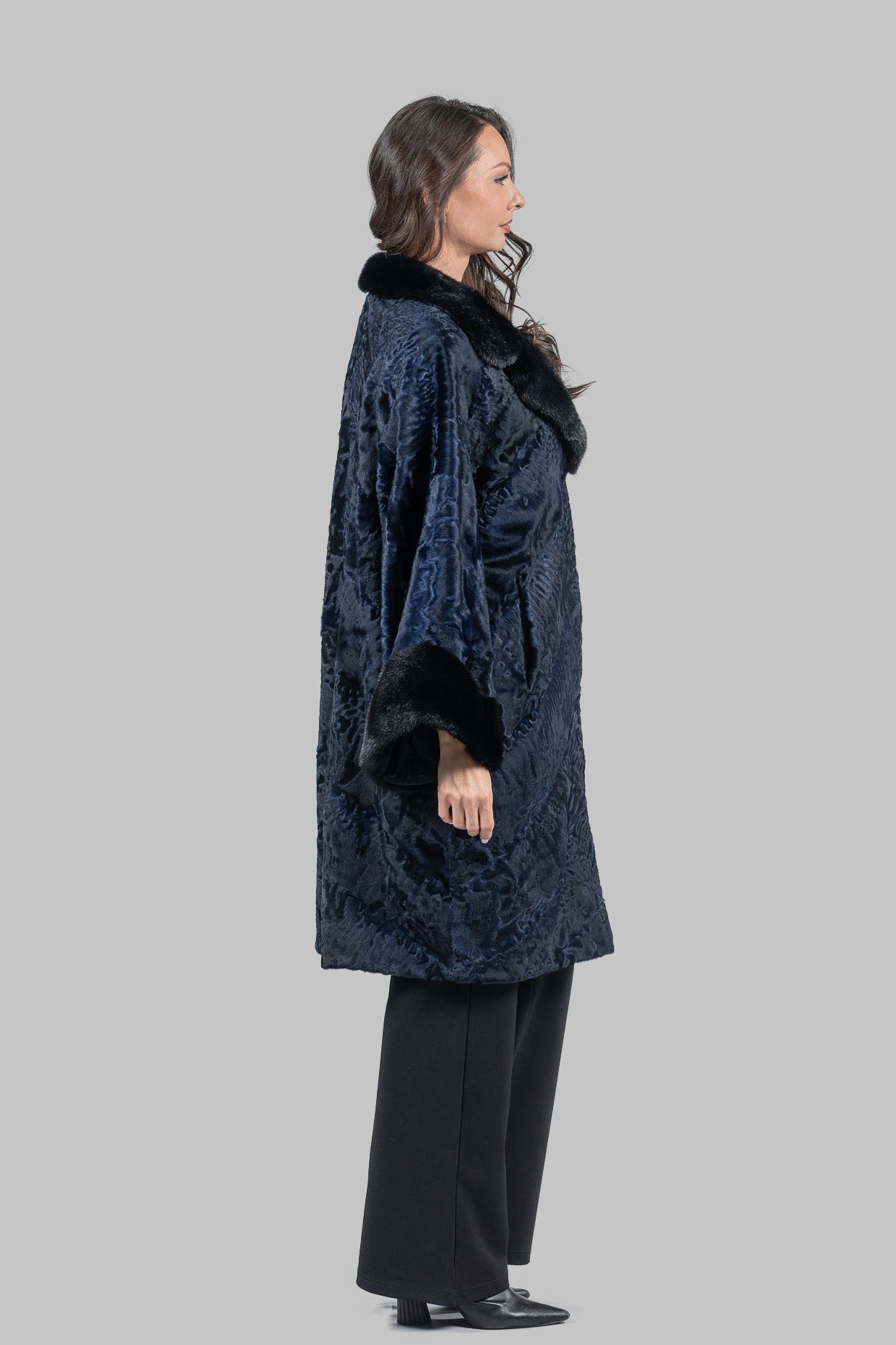 Blue-Black Swakara Half-Coat Mink Trim with Notch Collar A/K13C848gs20v30
