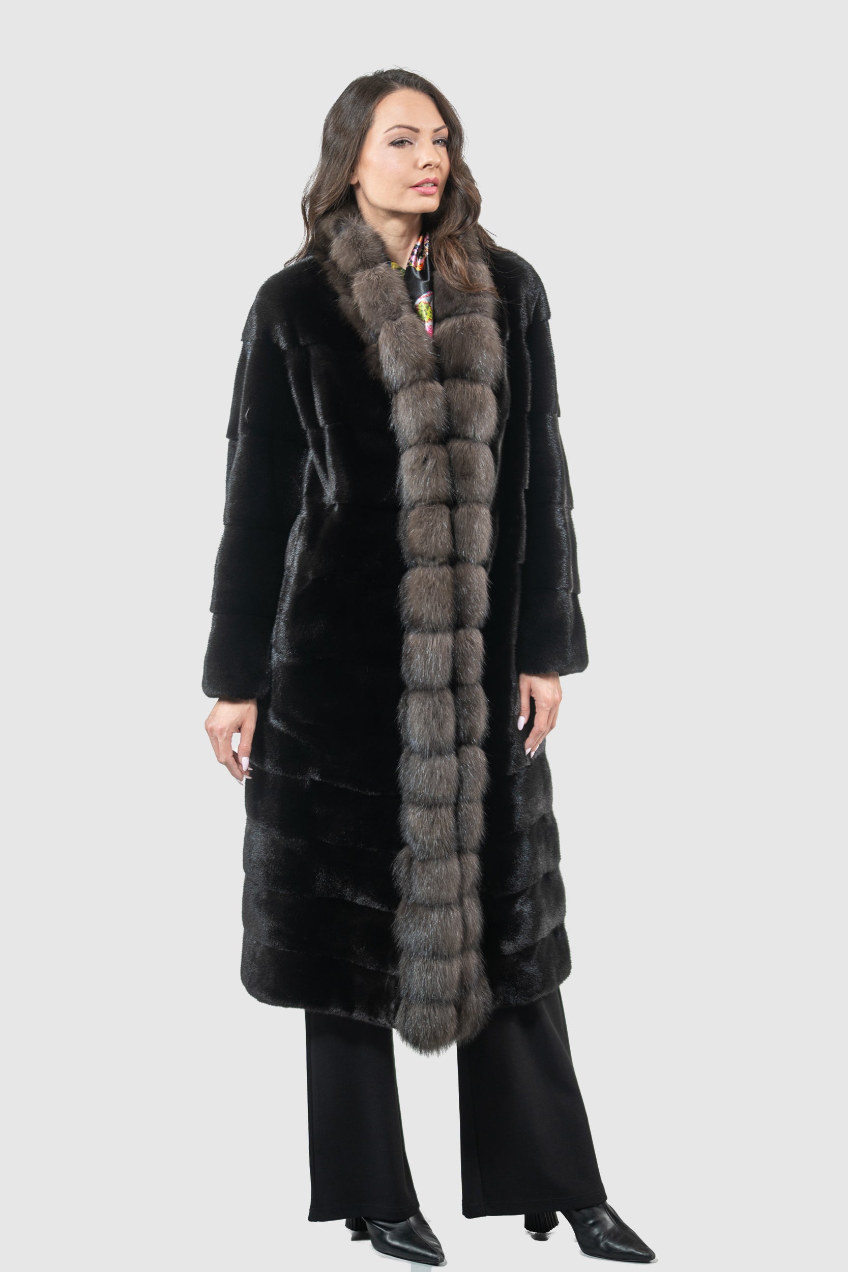 Blackglama Mink Coat With Russian Sable Trim P/K22C68