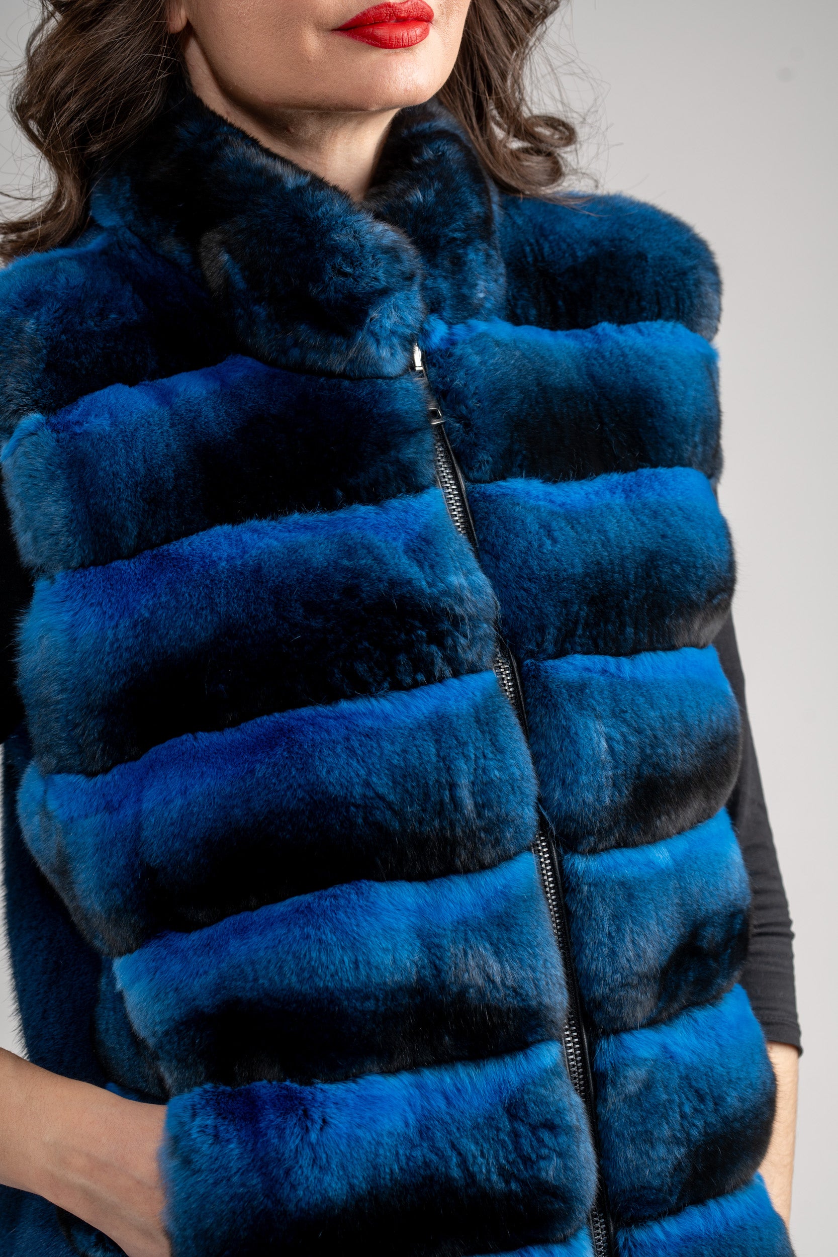 Bluejean Chinchilla Fur Vest with Stand Collar and Mink Trim P/K2201
