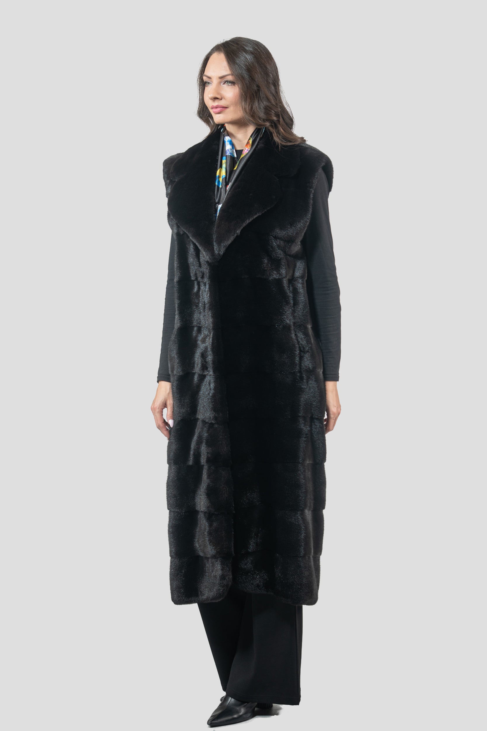 Blackglama Mink Vest with Notch Collar P/K13c519s20o